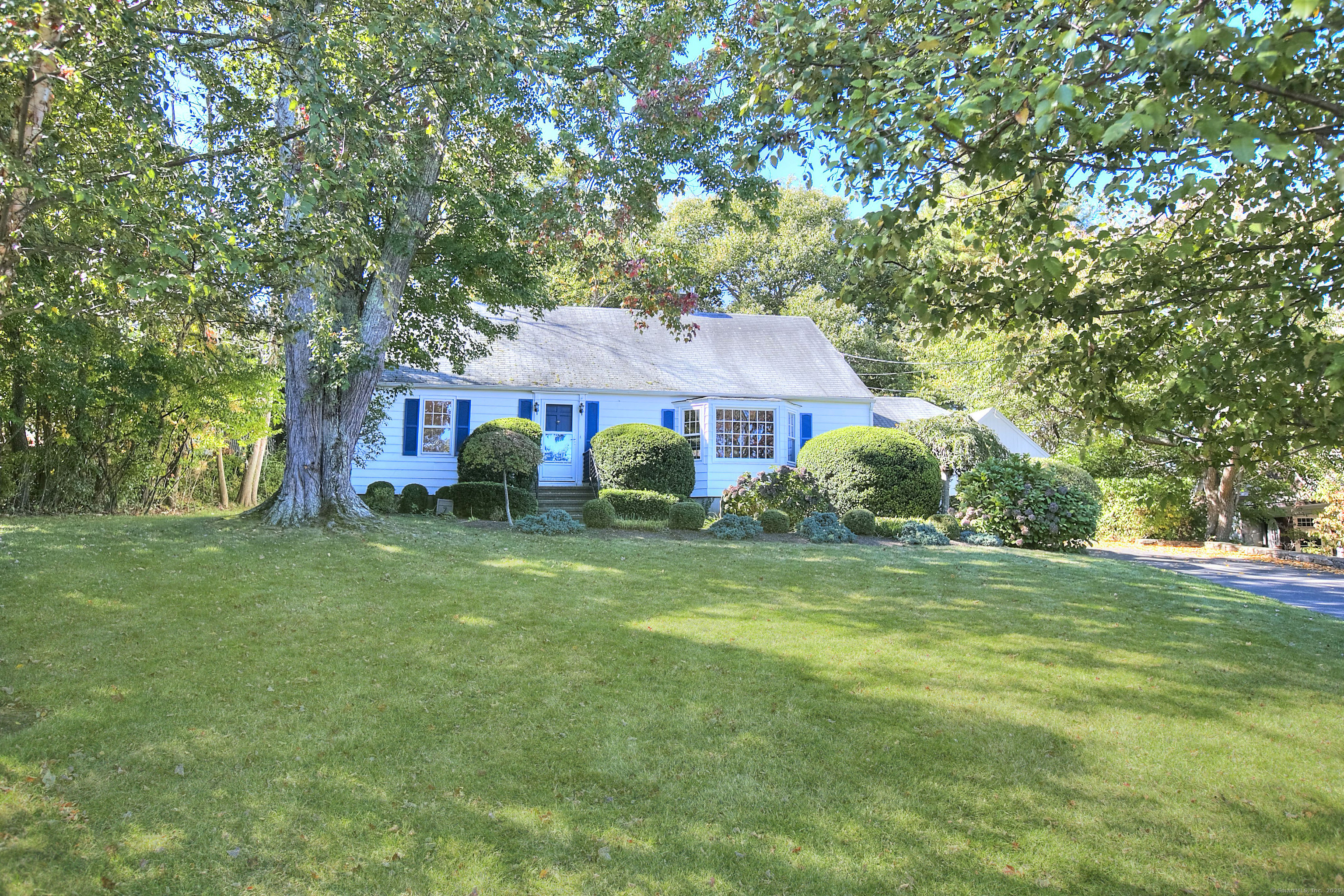 33 Burnham Hill