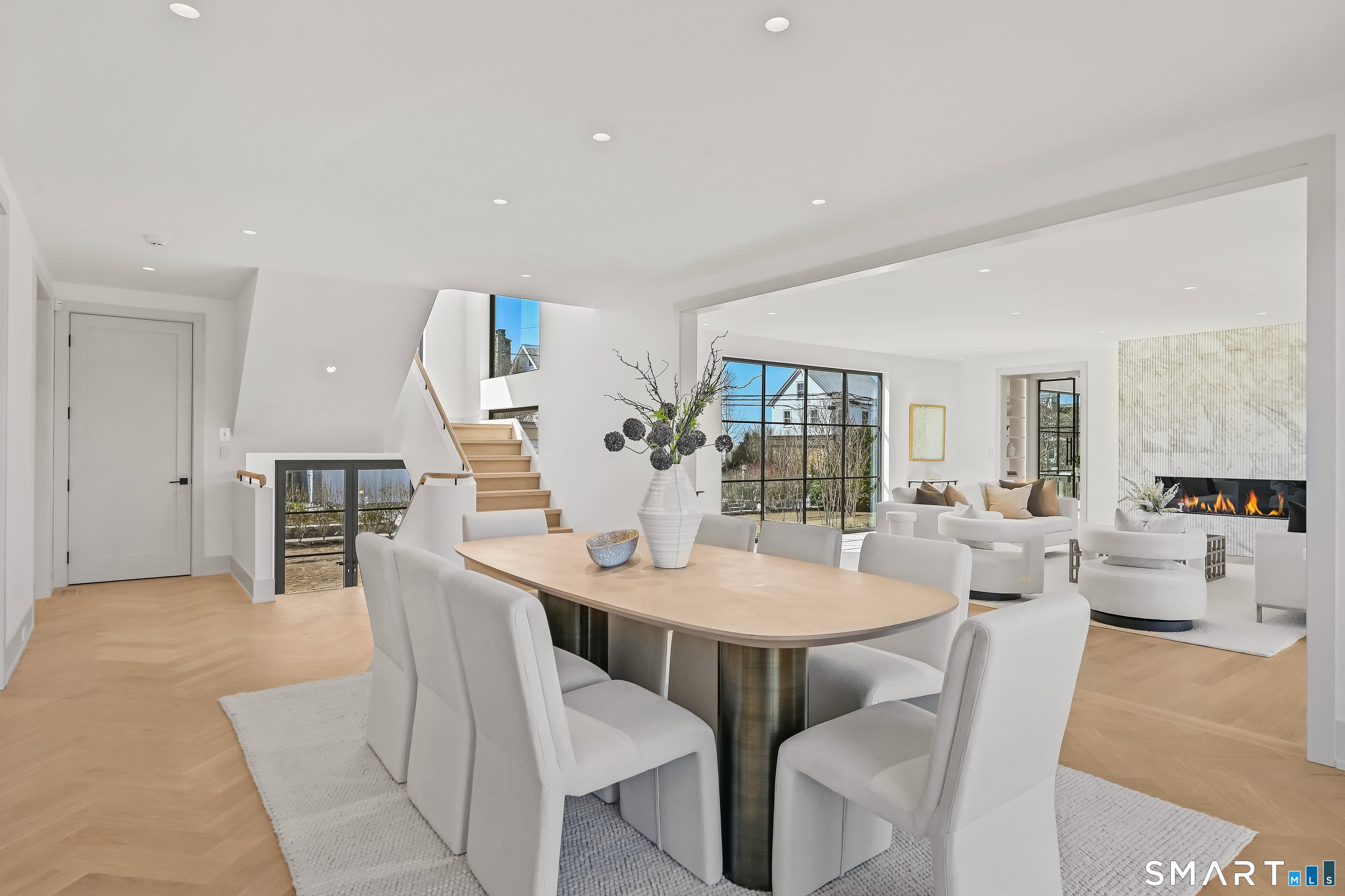 14 Owenoke Park