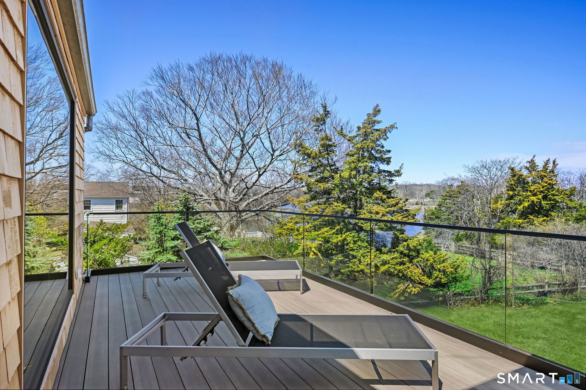 14 Owenoke Park