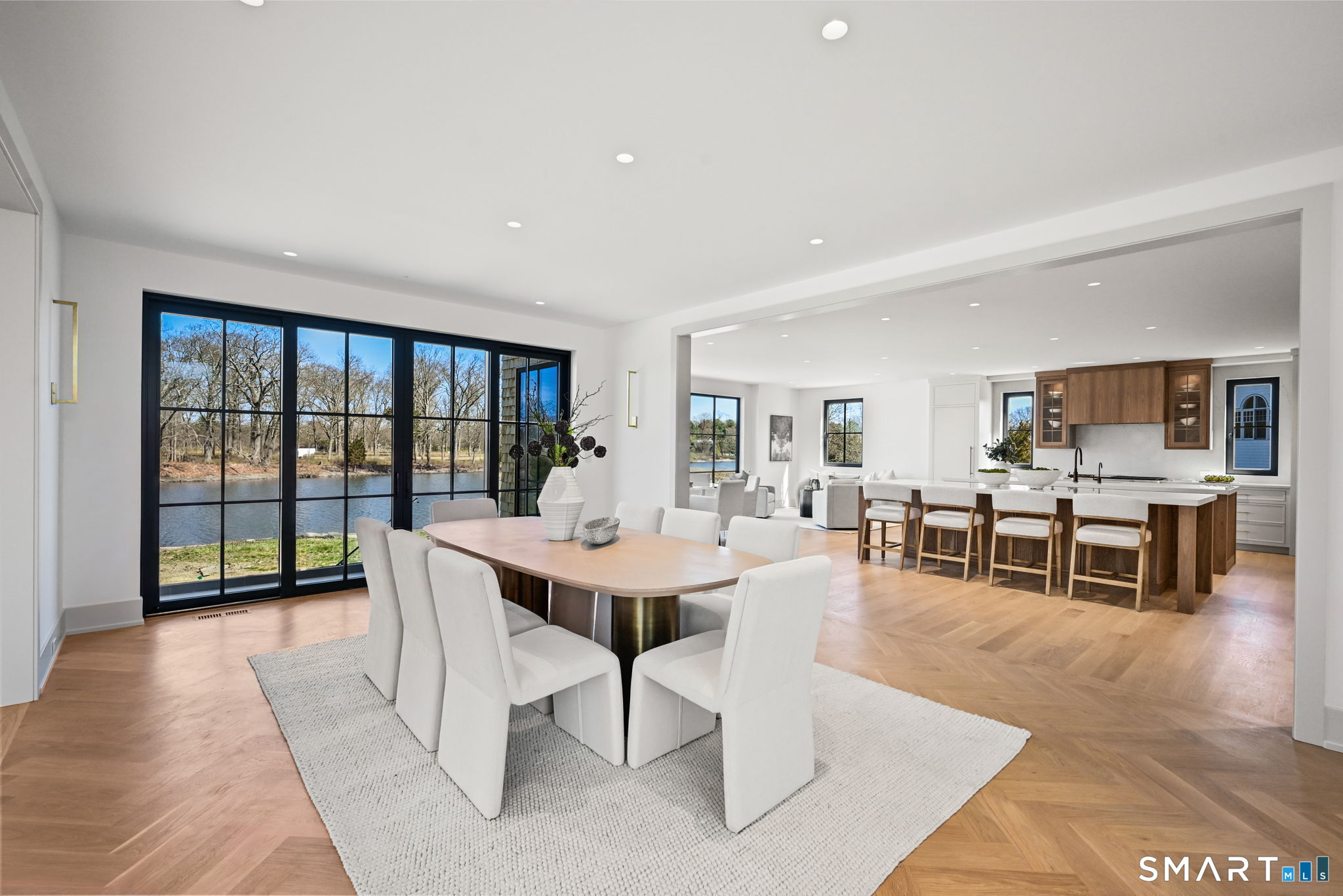 14 Owenoke Park