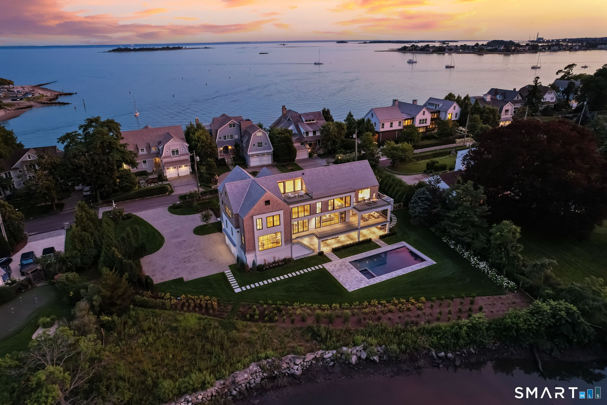 14 Owenoke Park