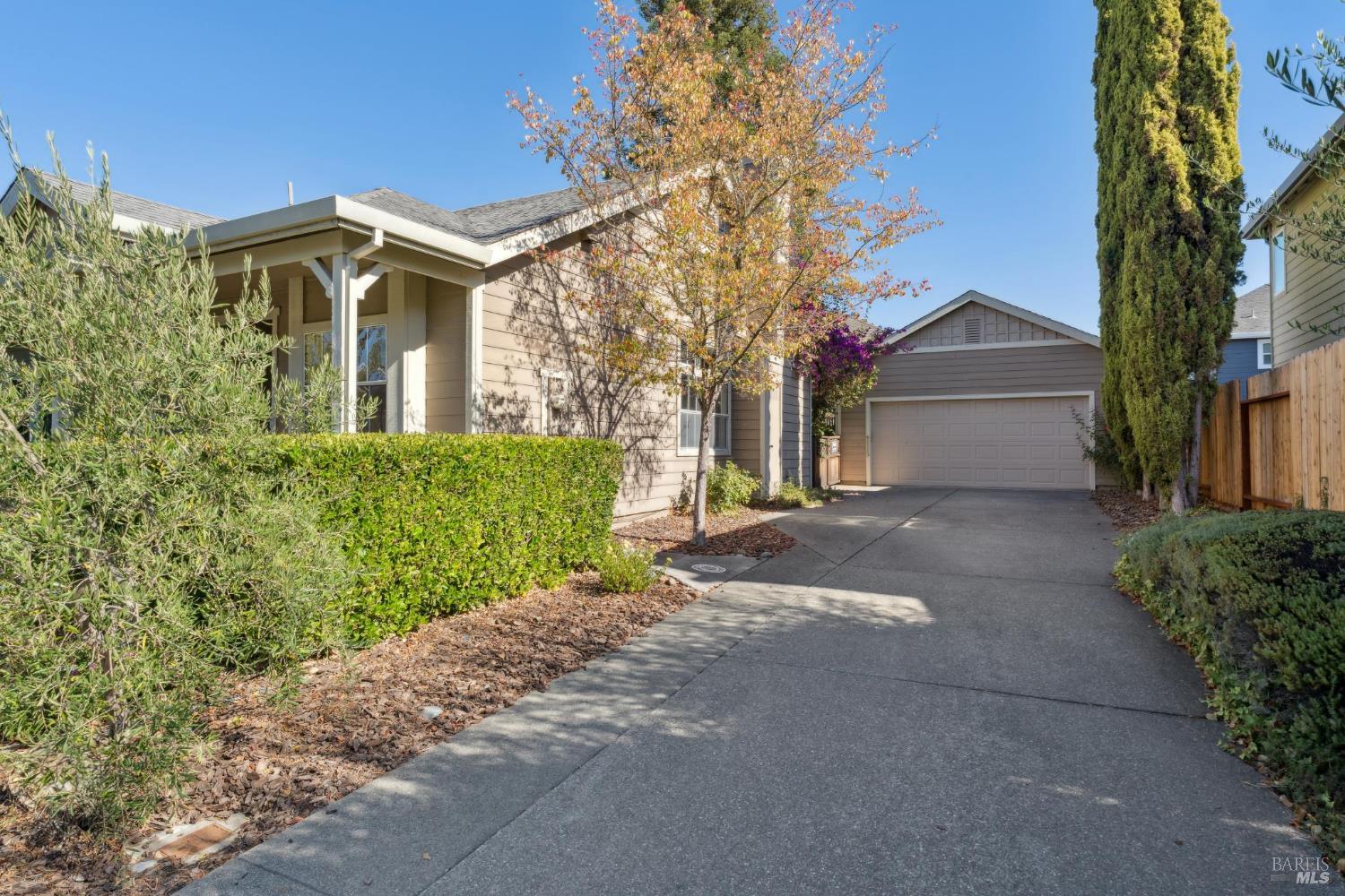 6 Jasmine St