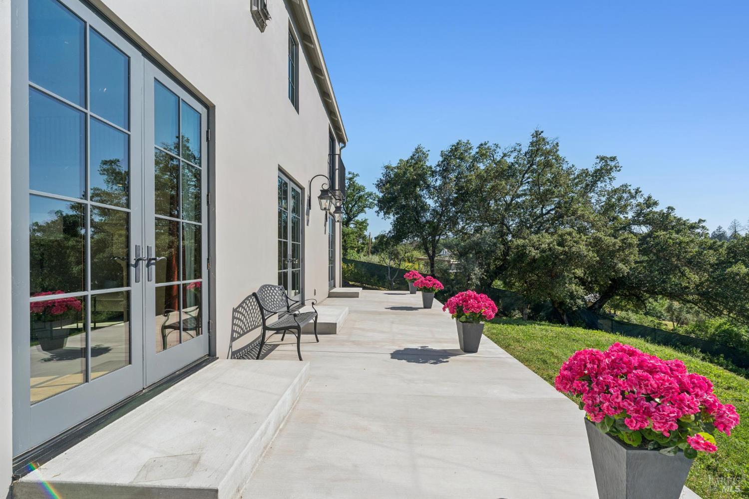 1044 Deer Park Road