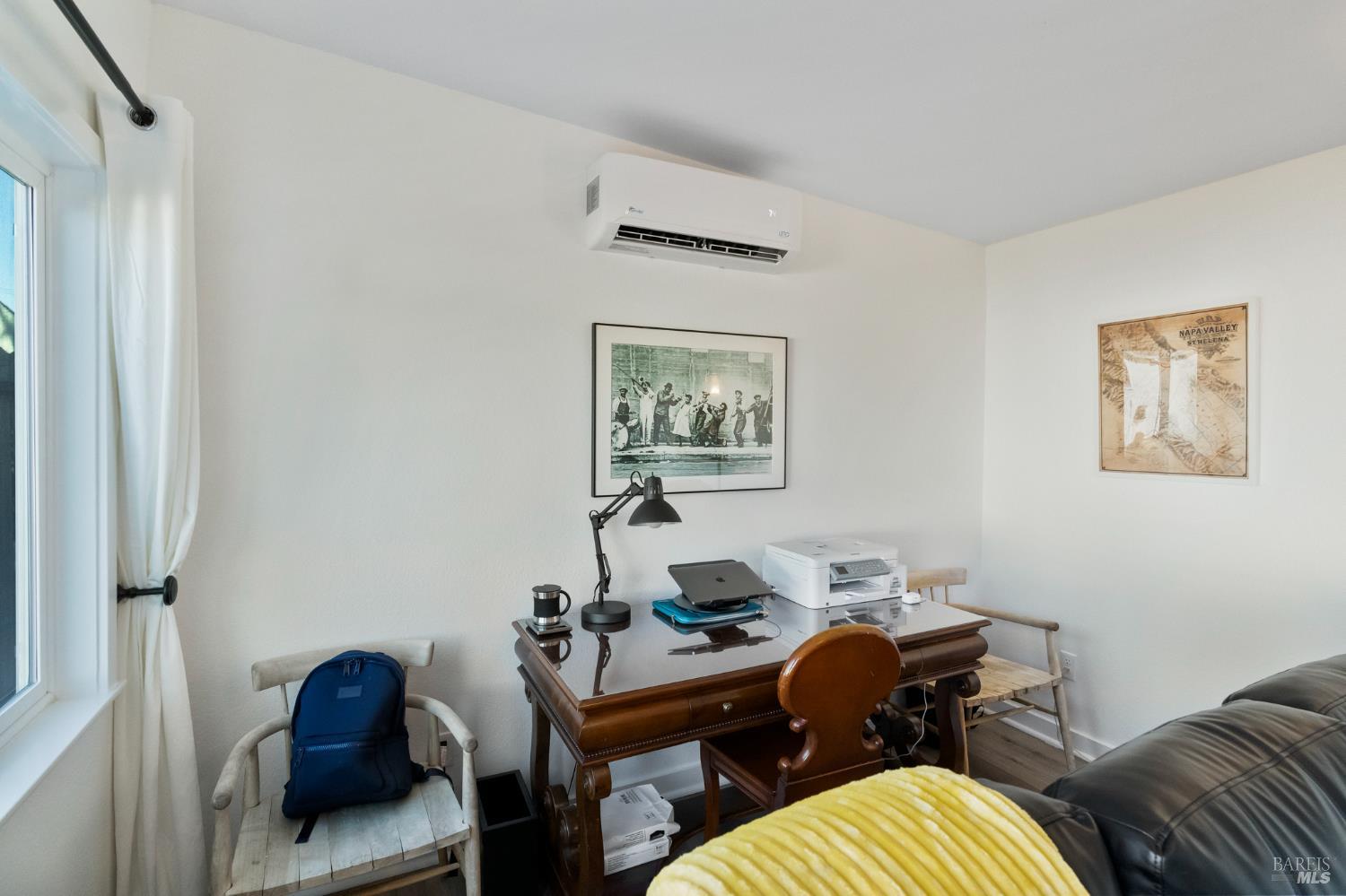 1171 Mountain View Avenue