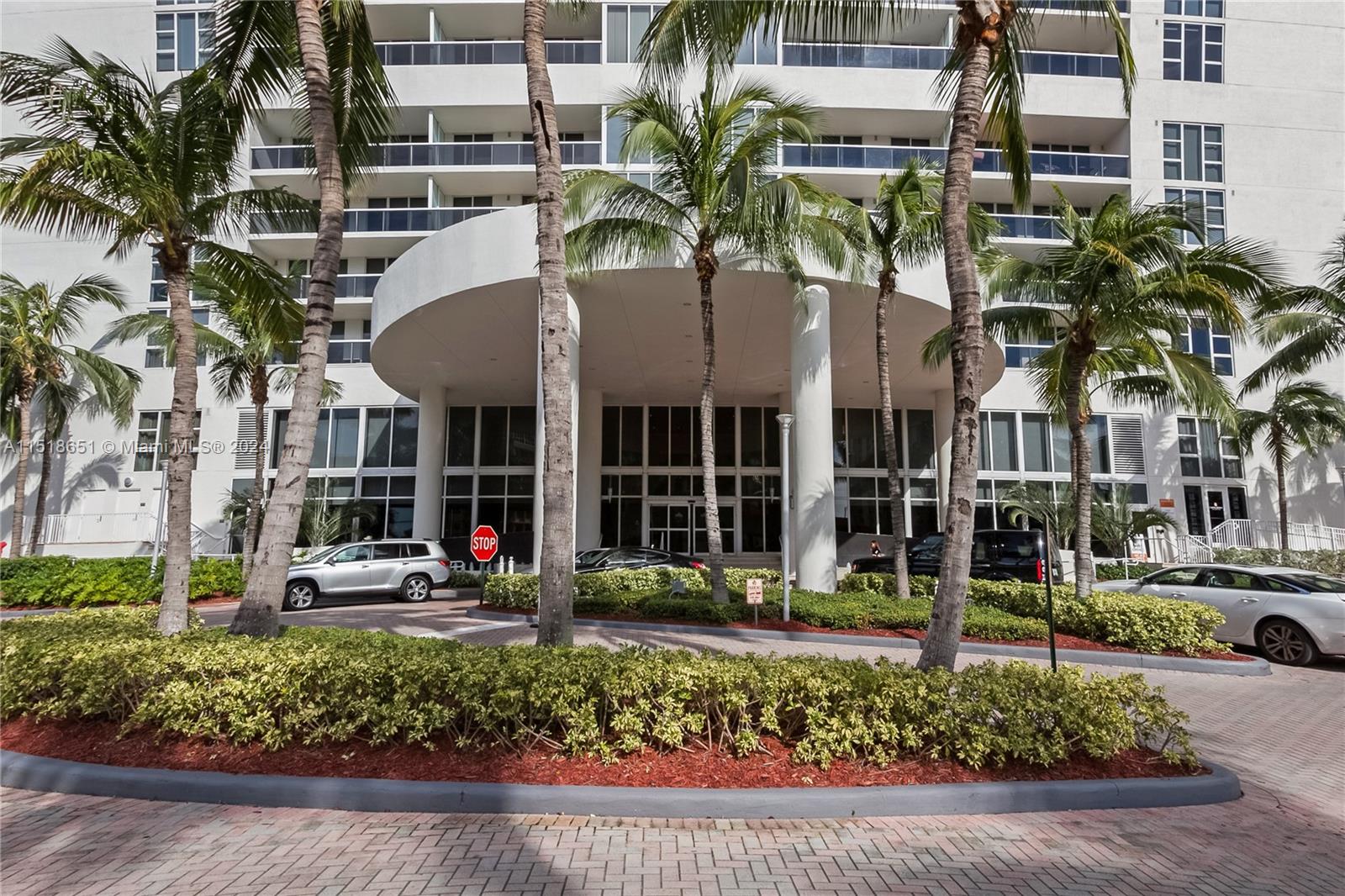 1800 S Ocean Dr # 2201