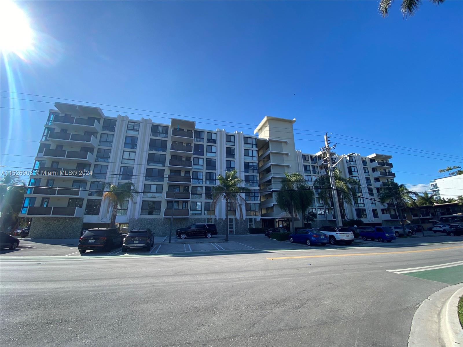 9800 W Bay Harbor Dr # 608
