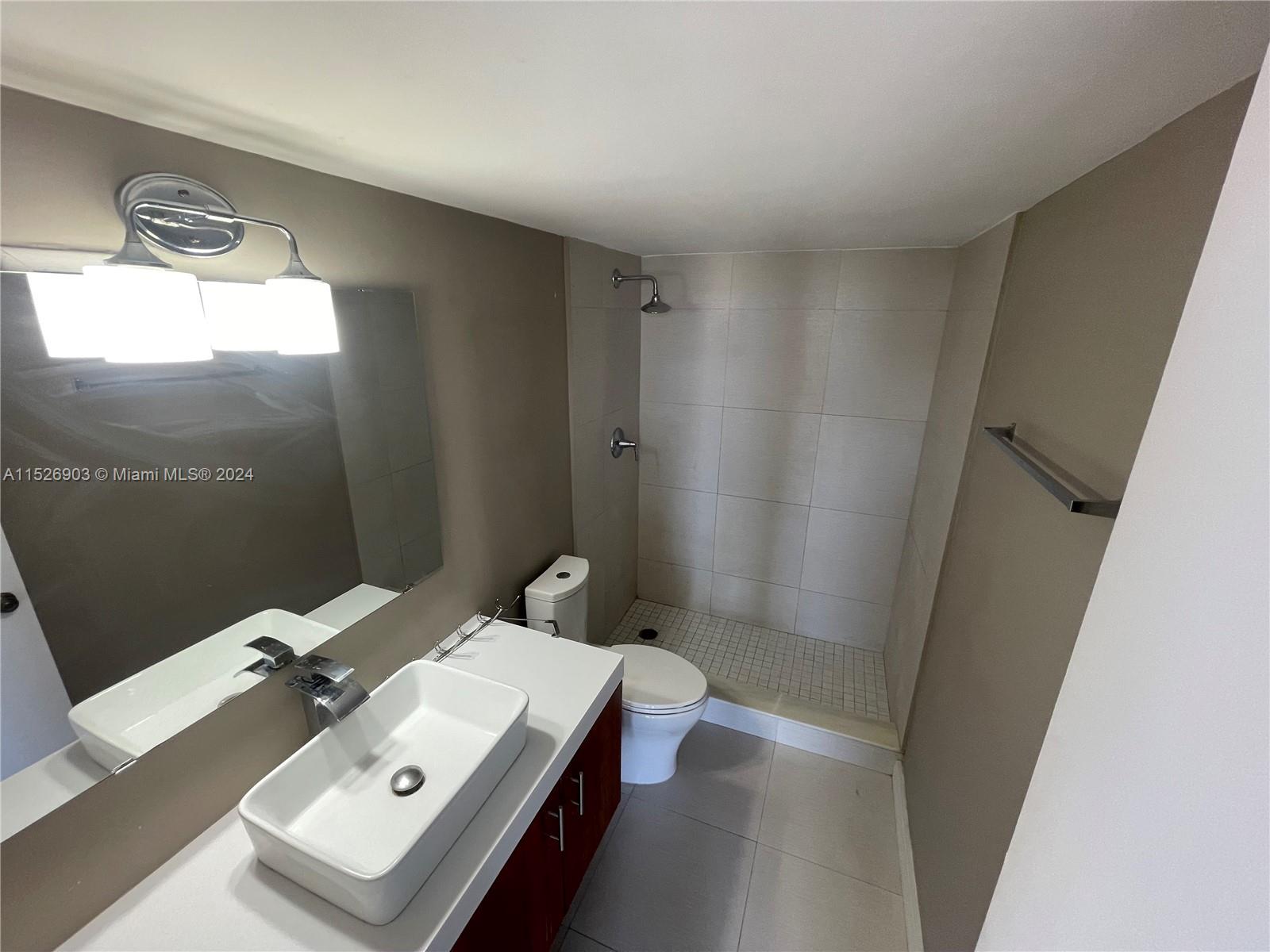 9800 W Bay Harbor Dr # 608
