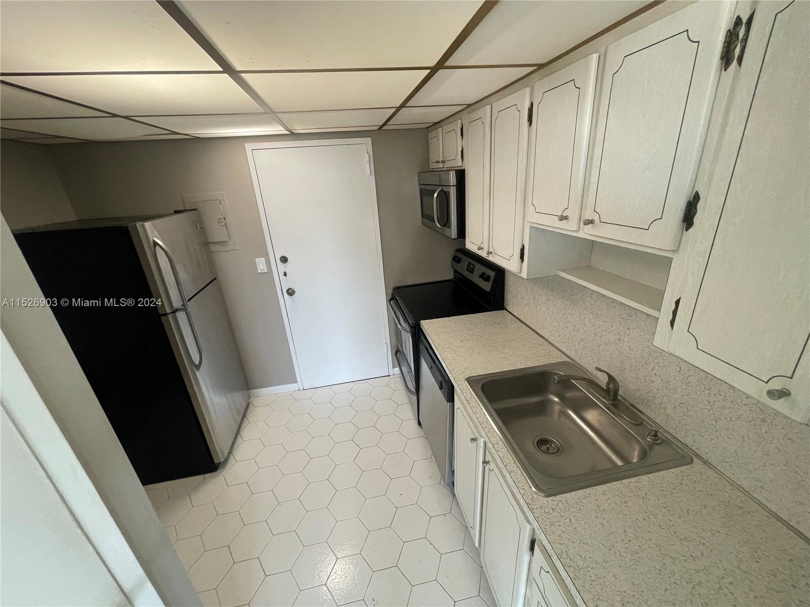 9800 W Bay Harbor Dr # 608