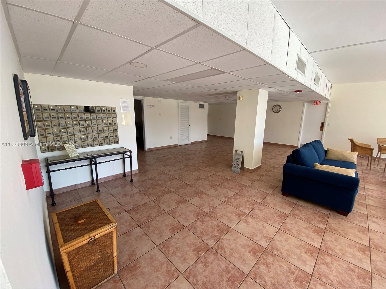 9800 W Bay Harbor Dr # 608