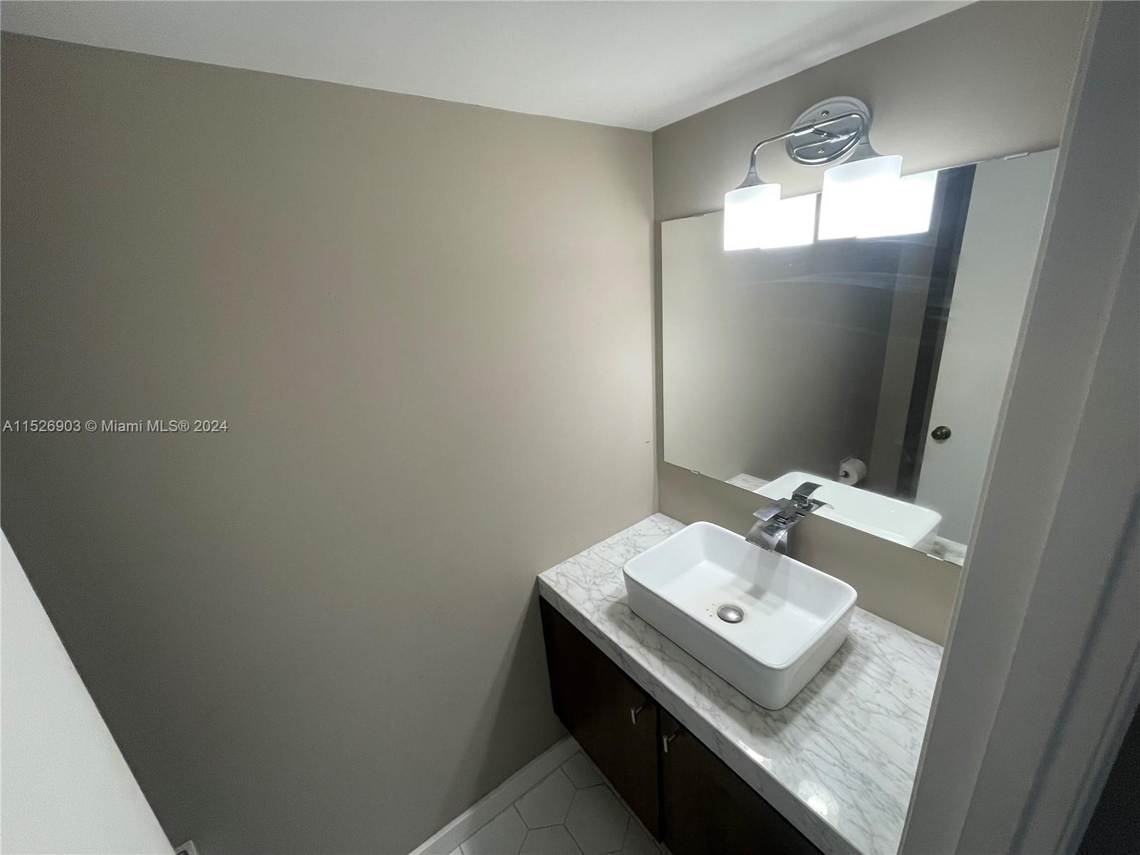 9800 W Bay Harbor Dr # 608