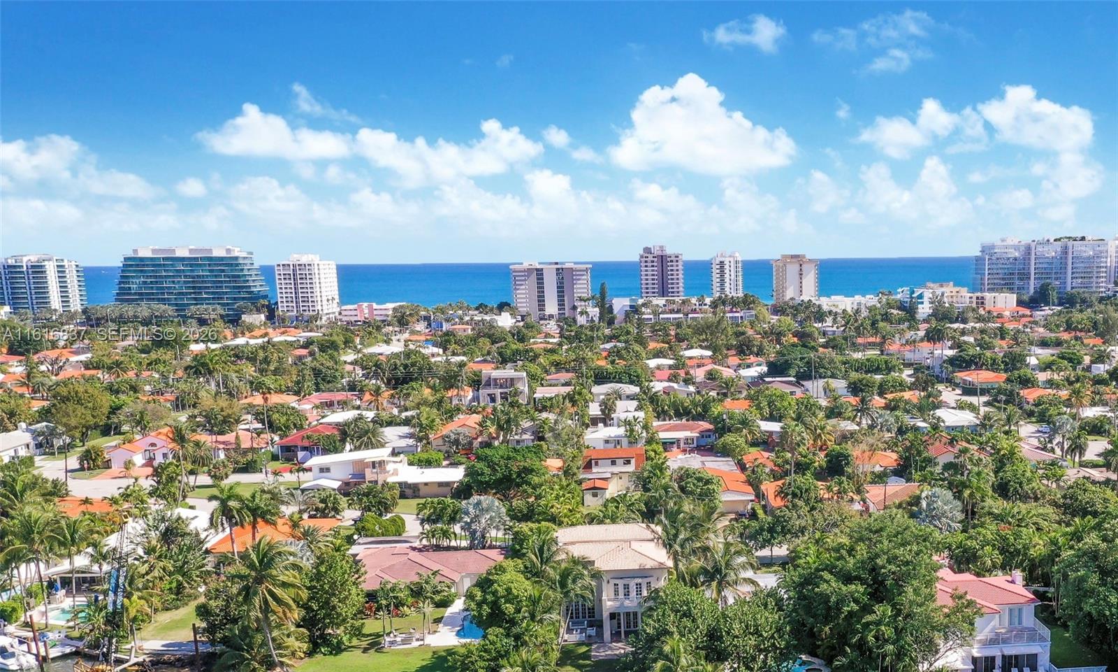 9273 Collins Ave # 507