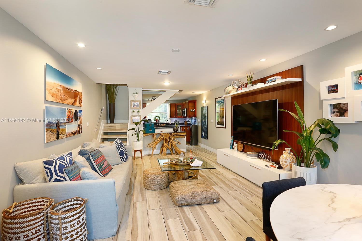 325 Meridian Ave # 8