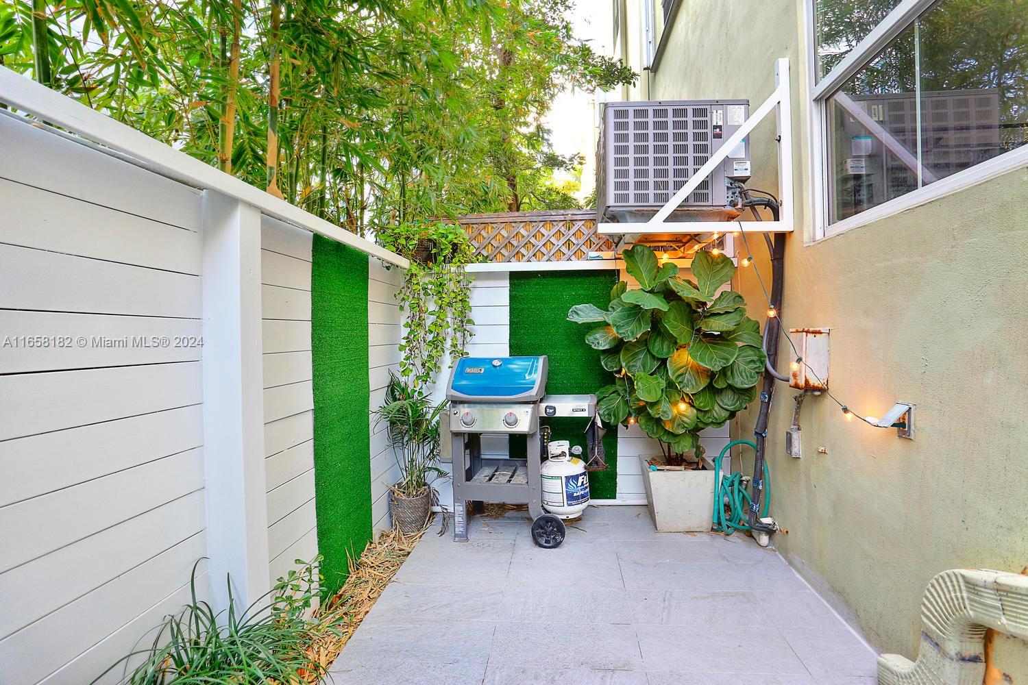 325 Meridian Ave # 8