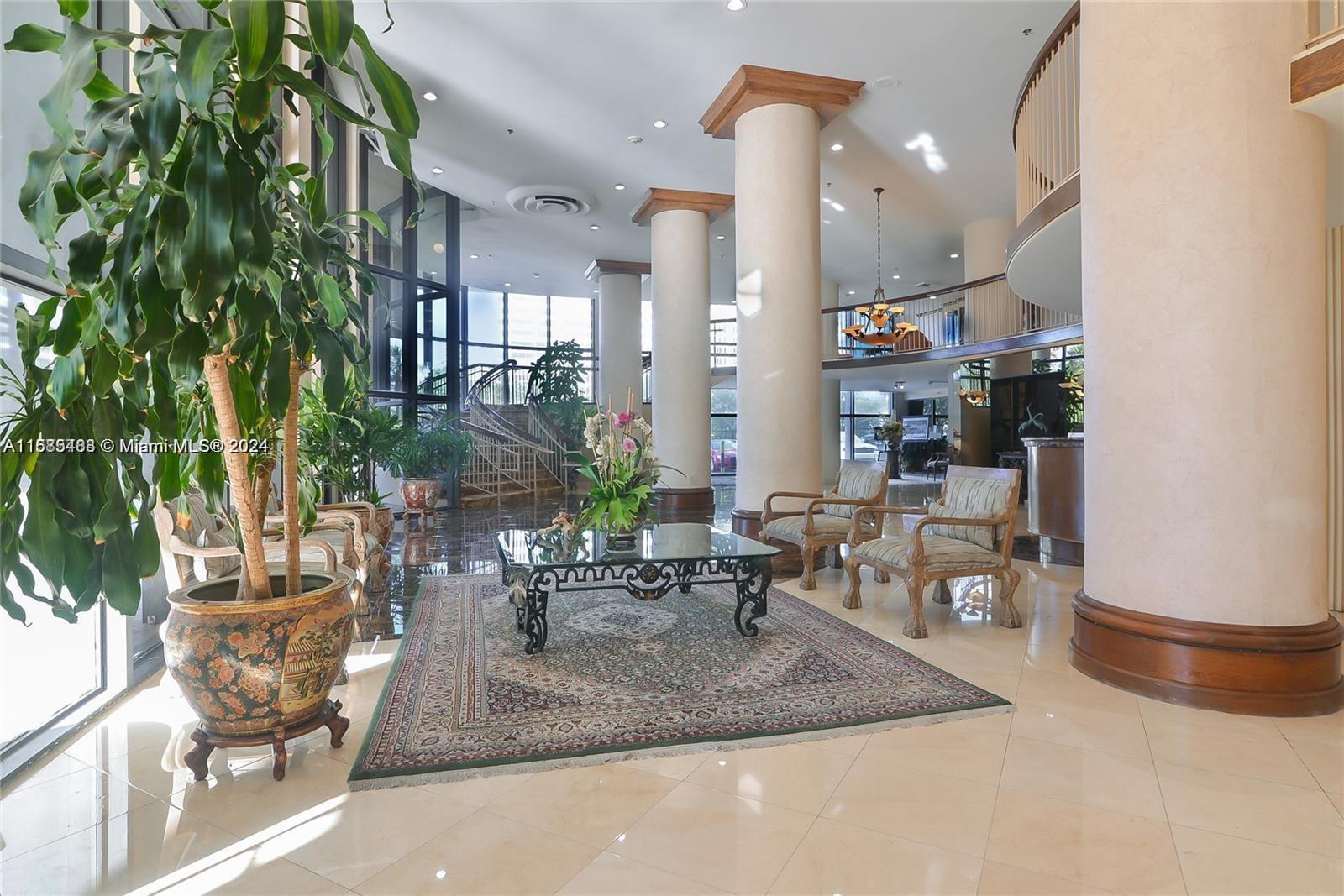 10185 Collins Ave # 906