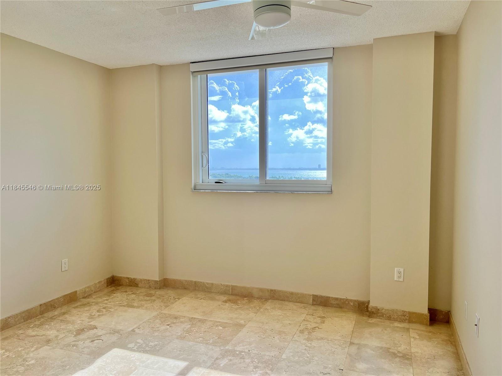 6422 Collins Ave # 1403