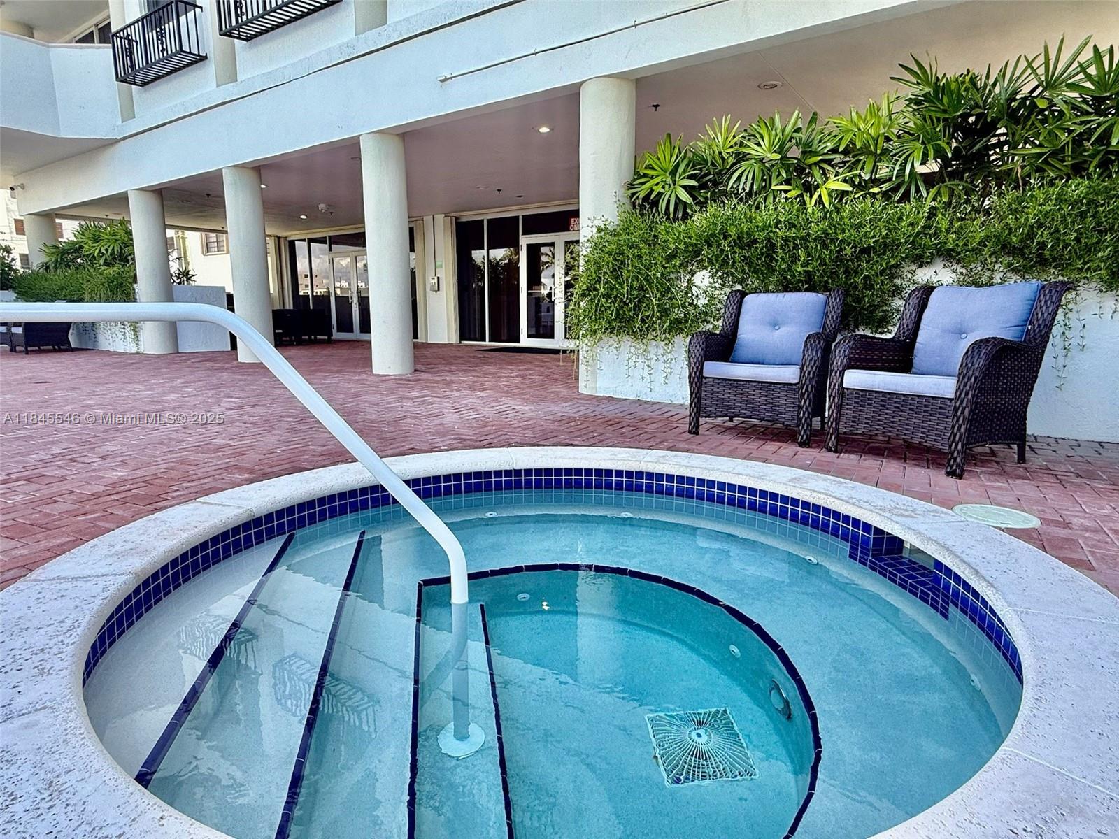 6422 Collins Ave # 1403