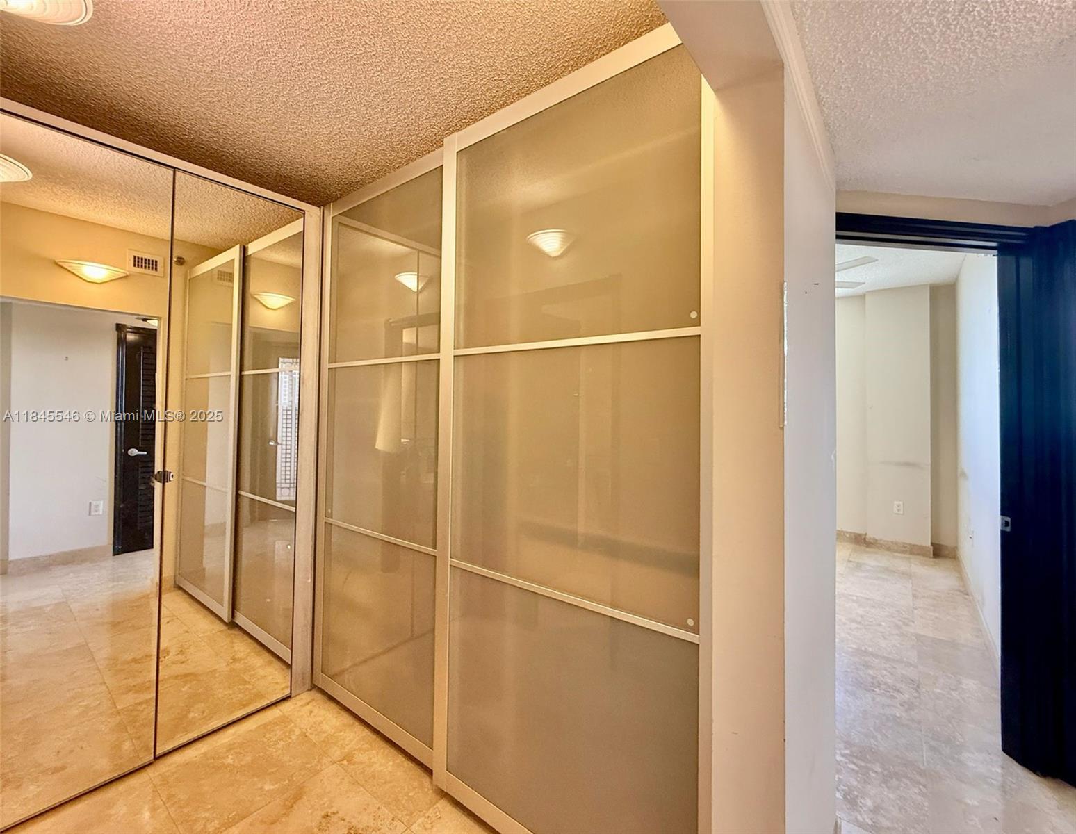 6422 Collins Ave # 1403