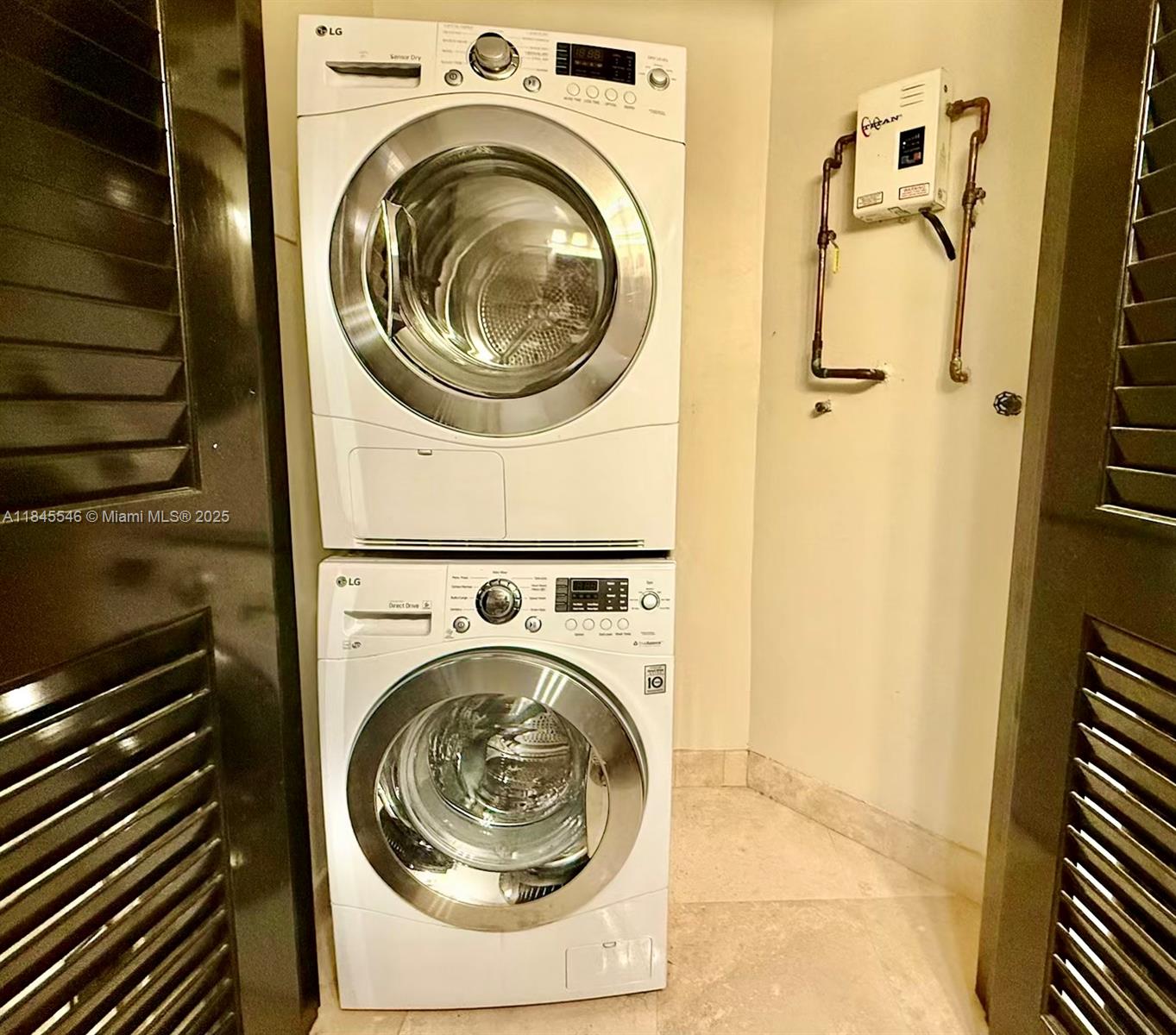 6422 Collins Ave # 1403