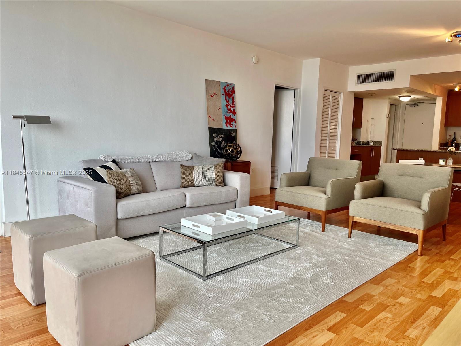 10275 Collins Ave # 716