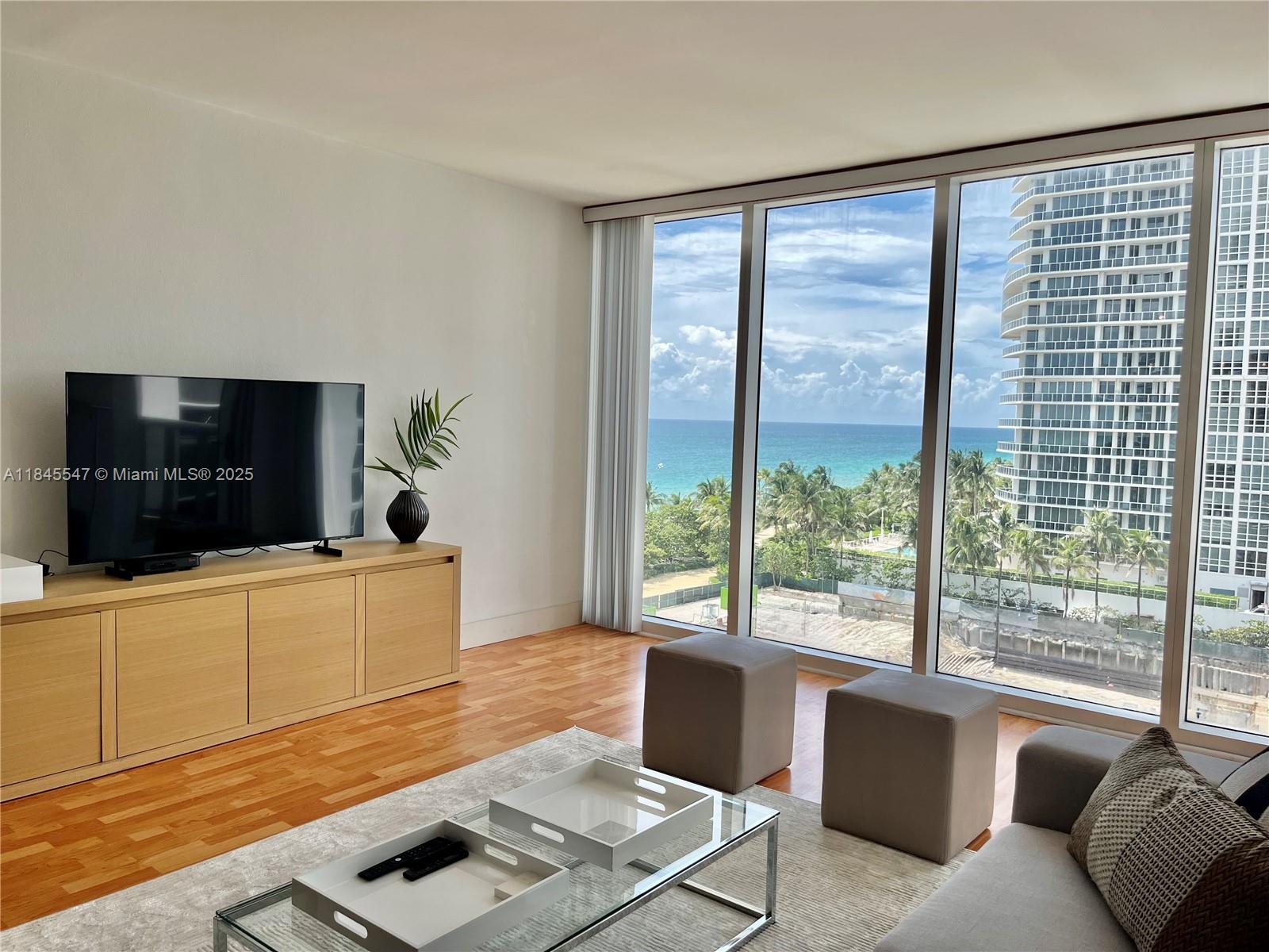 10275 Collins Ave # 716