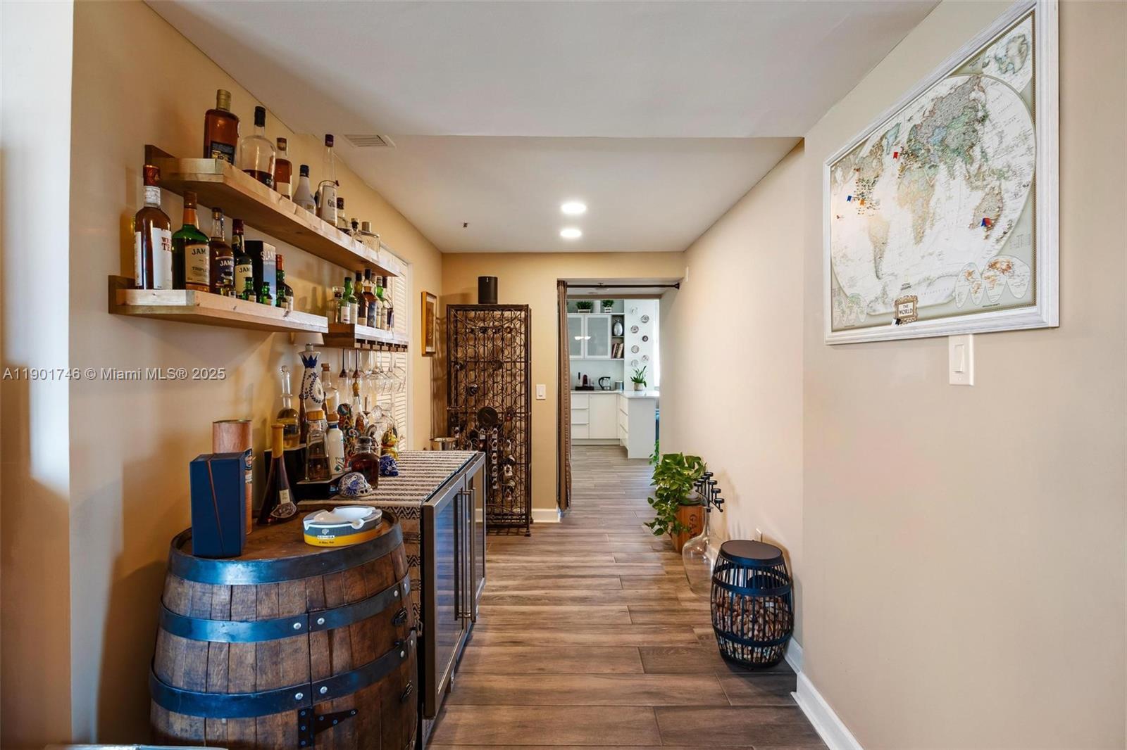 2829 Indian Creek Dr, Miami Beach Unit: 1001+1002