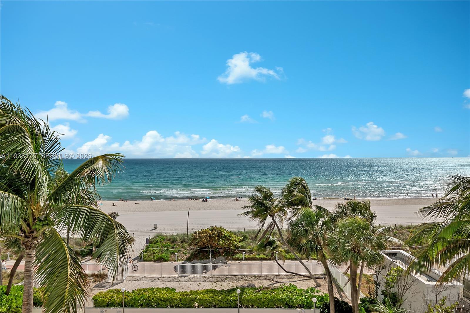 5415 Collins Ave # 506