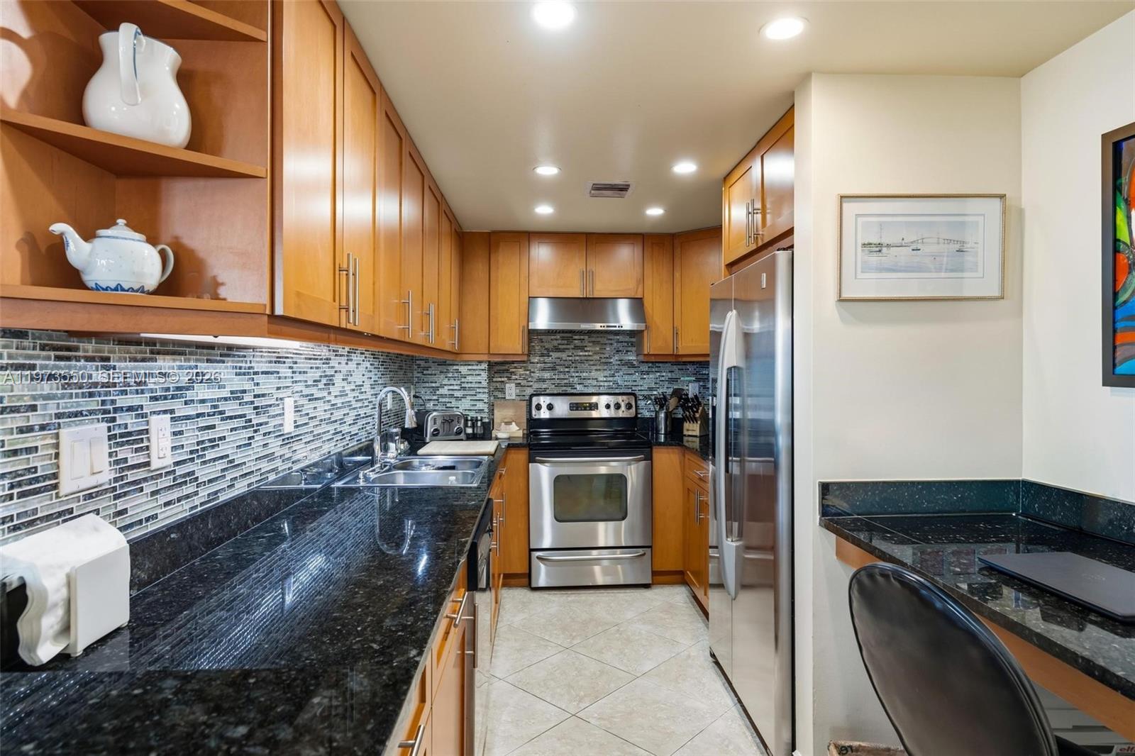 10350 W Bay Harbor Dr # H Unit: PH-H