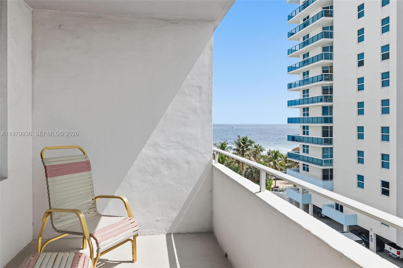 9225 Collins Ave # 610