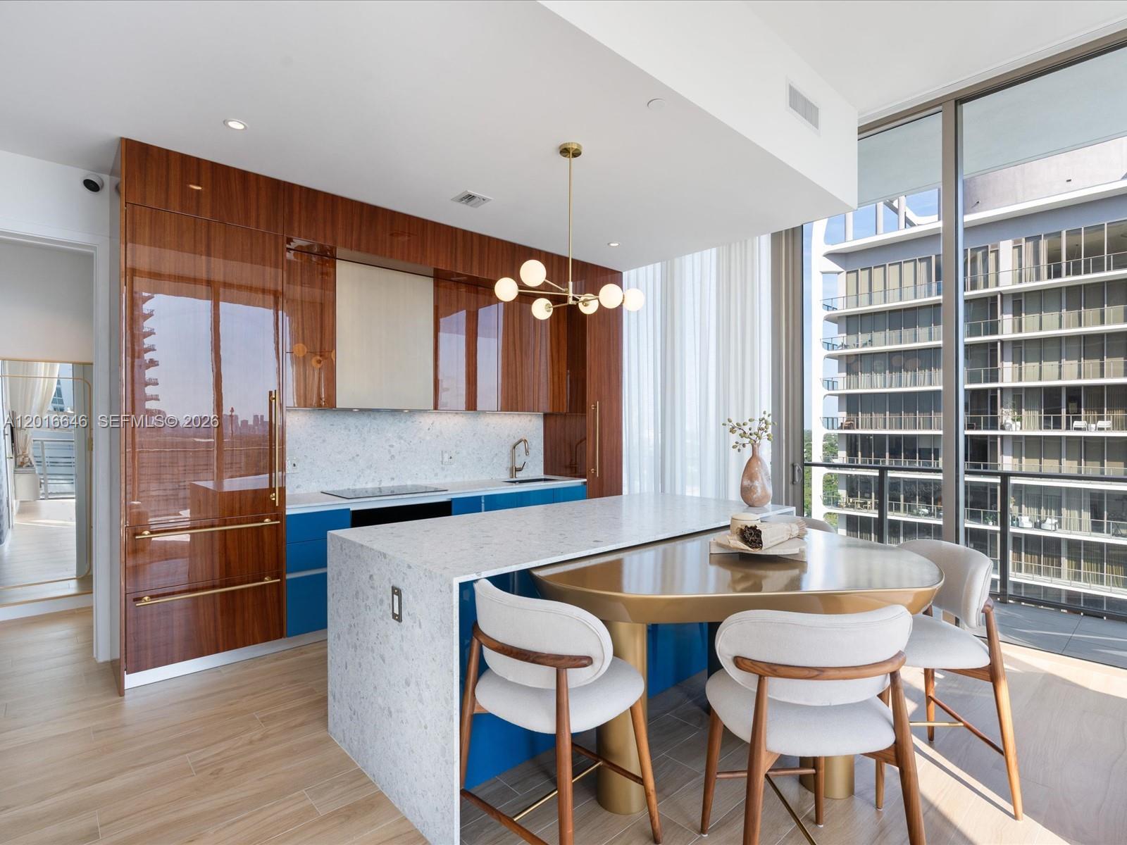 2655 S Bayshore Dr # 1710