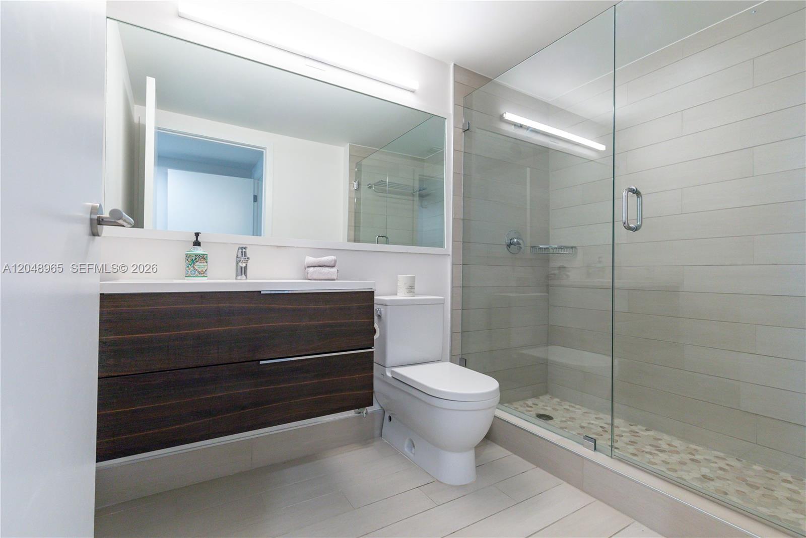 9940 W Bay Harbor Dr Unit: 7G-S