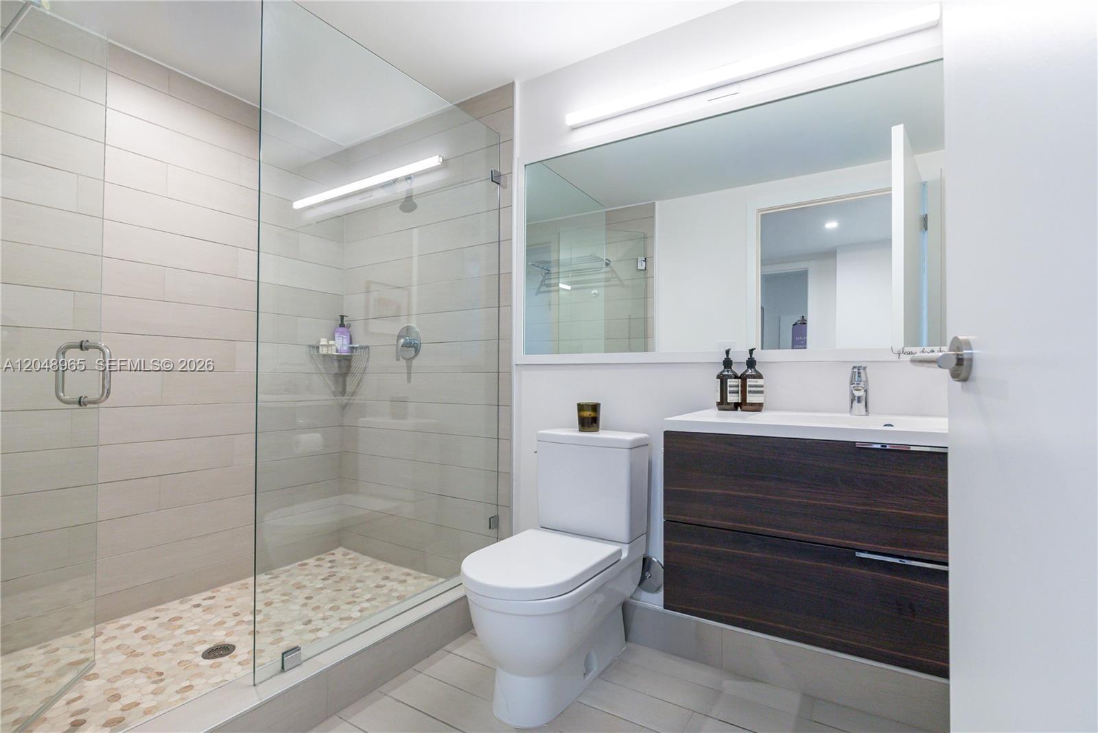 9940 W Bay Harbor Dr Unit: 7G-S