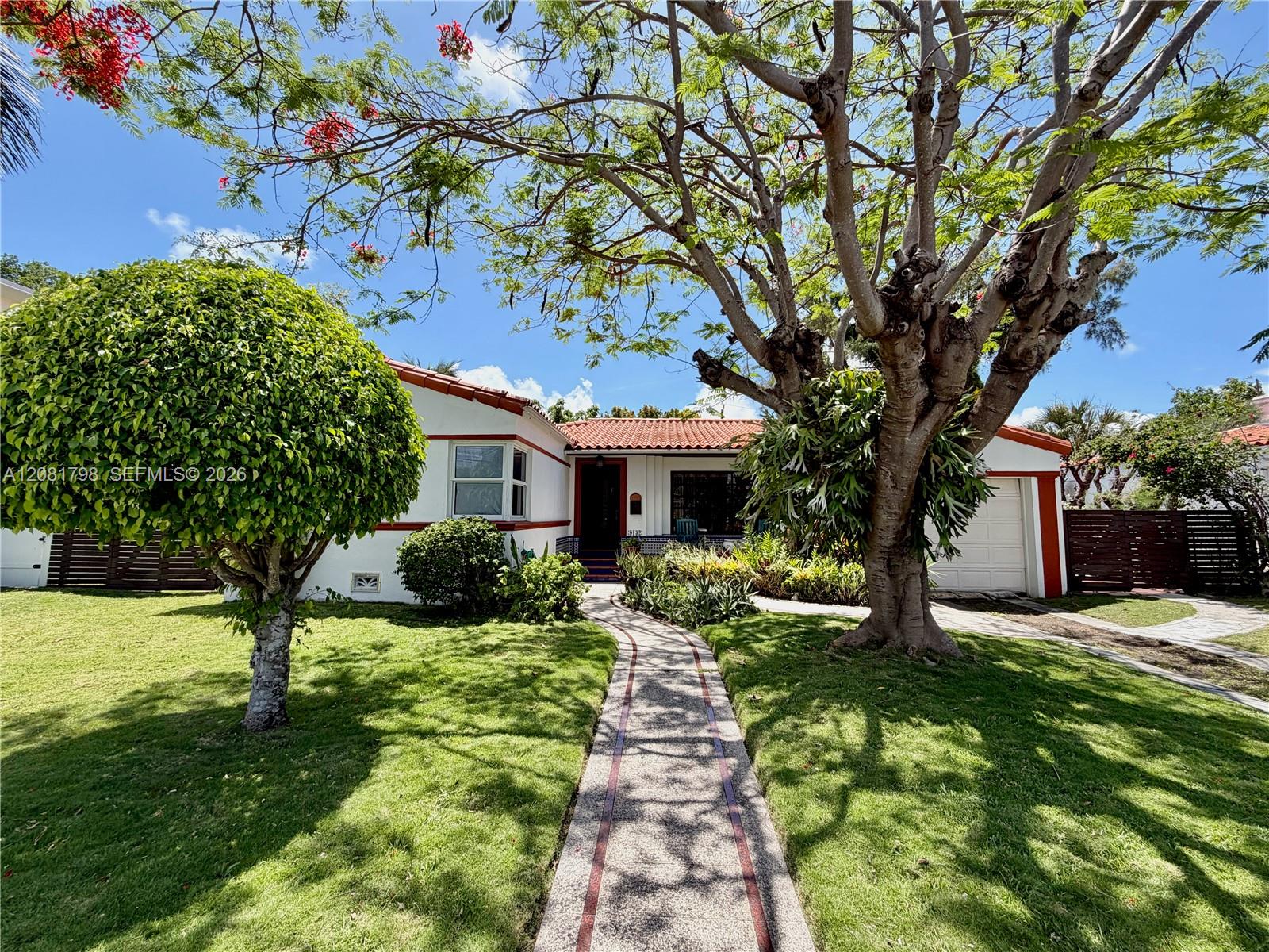 9132 Byron Ave