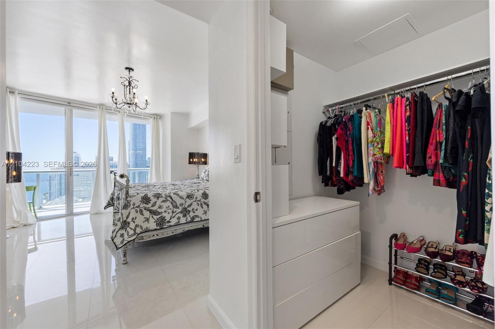 495 Brickell Ave # 3401