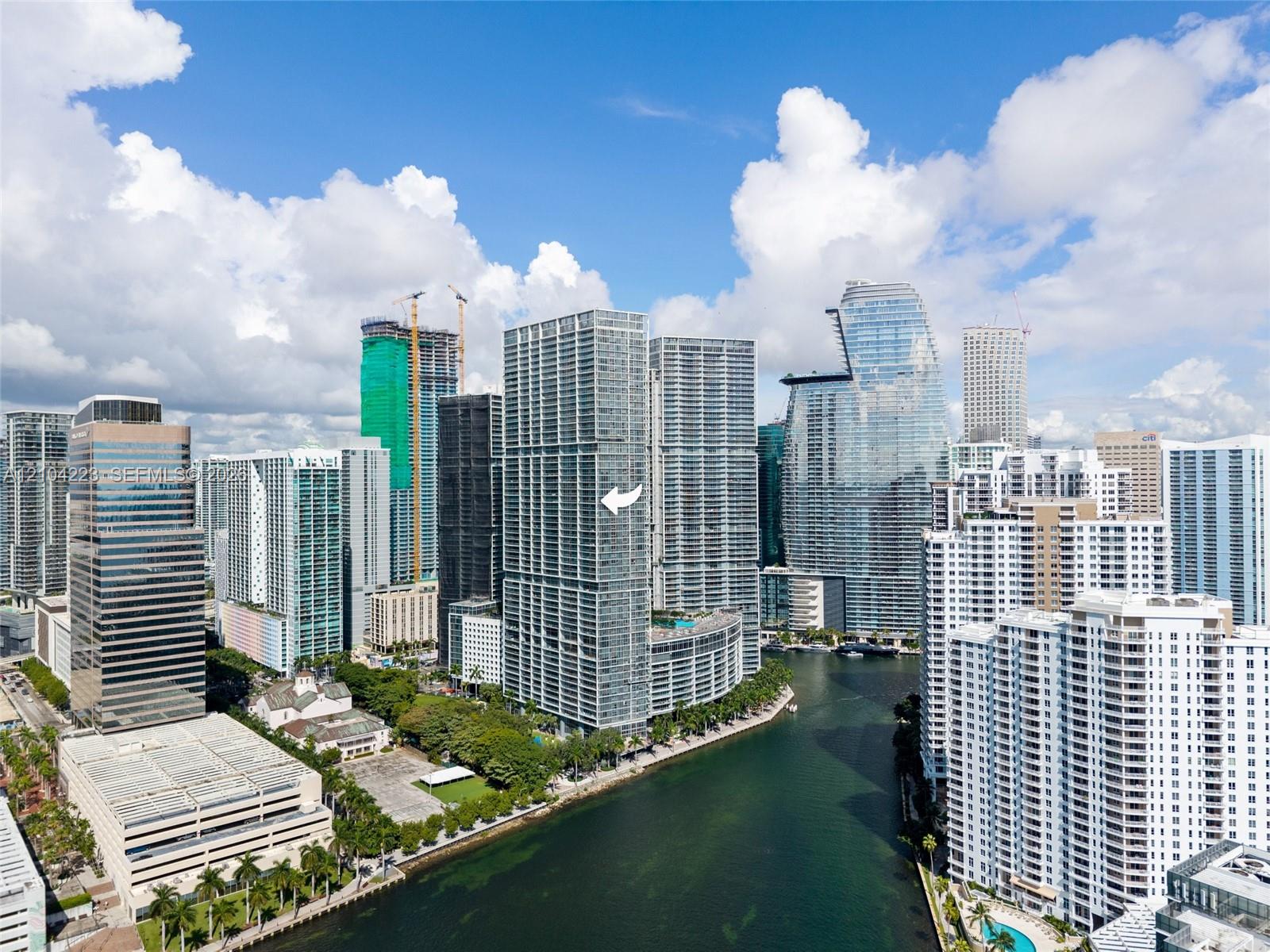 495 Brickell Ave # 3401