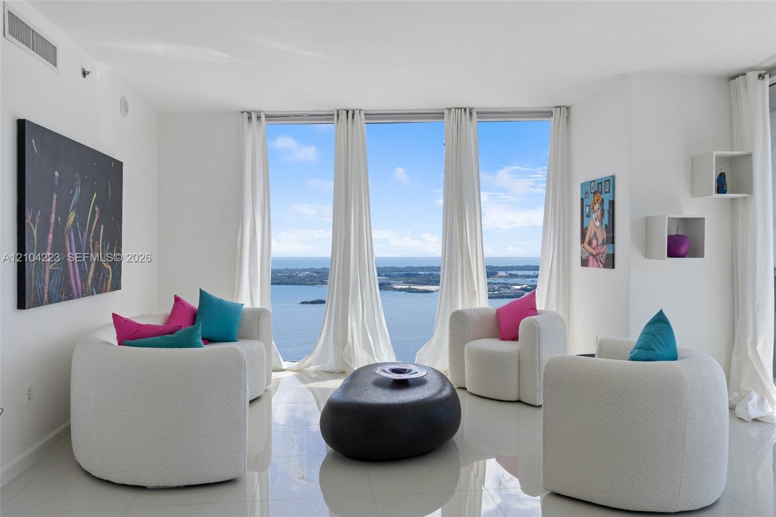 495 Brickell Ave # 3401