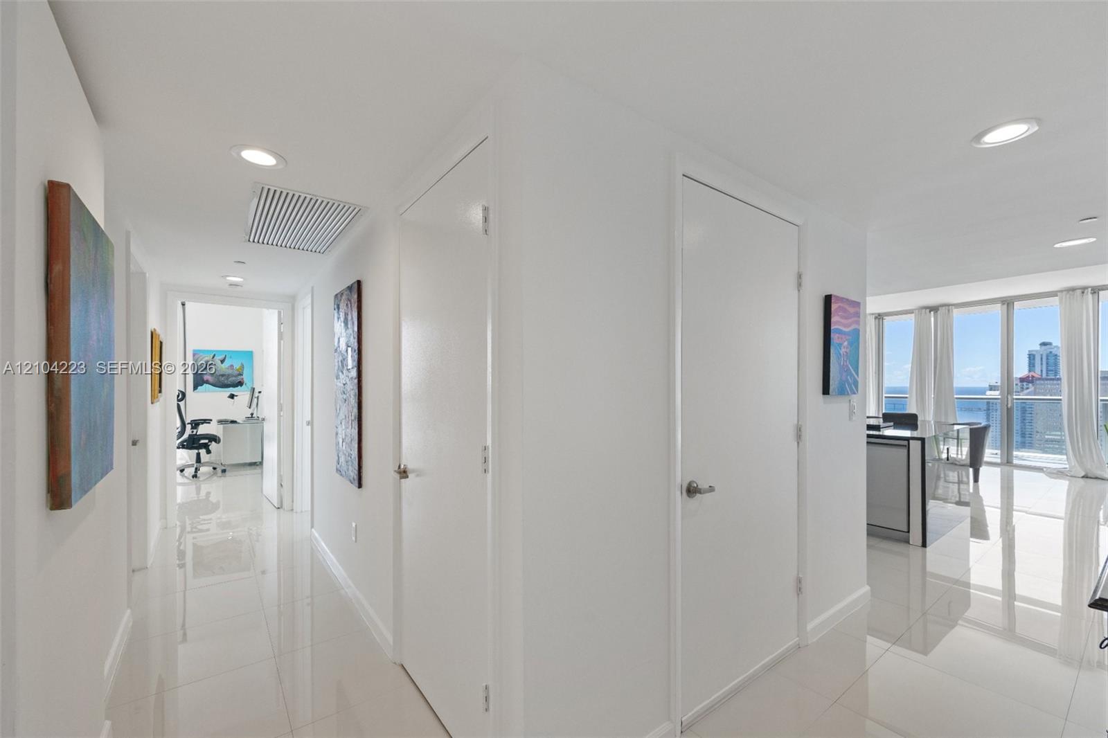 495 Brickell Ave # 3401
