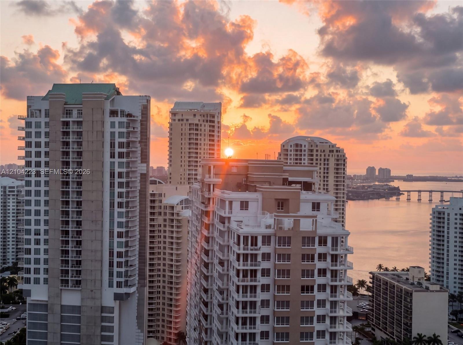 495 Brickell Ave # 3401