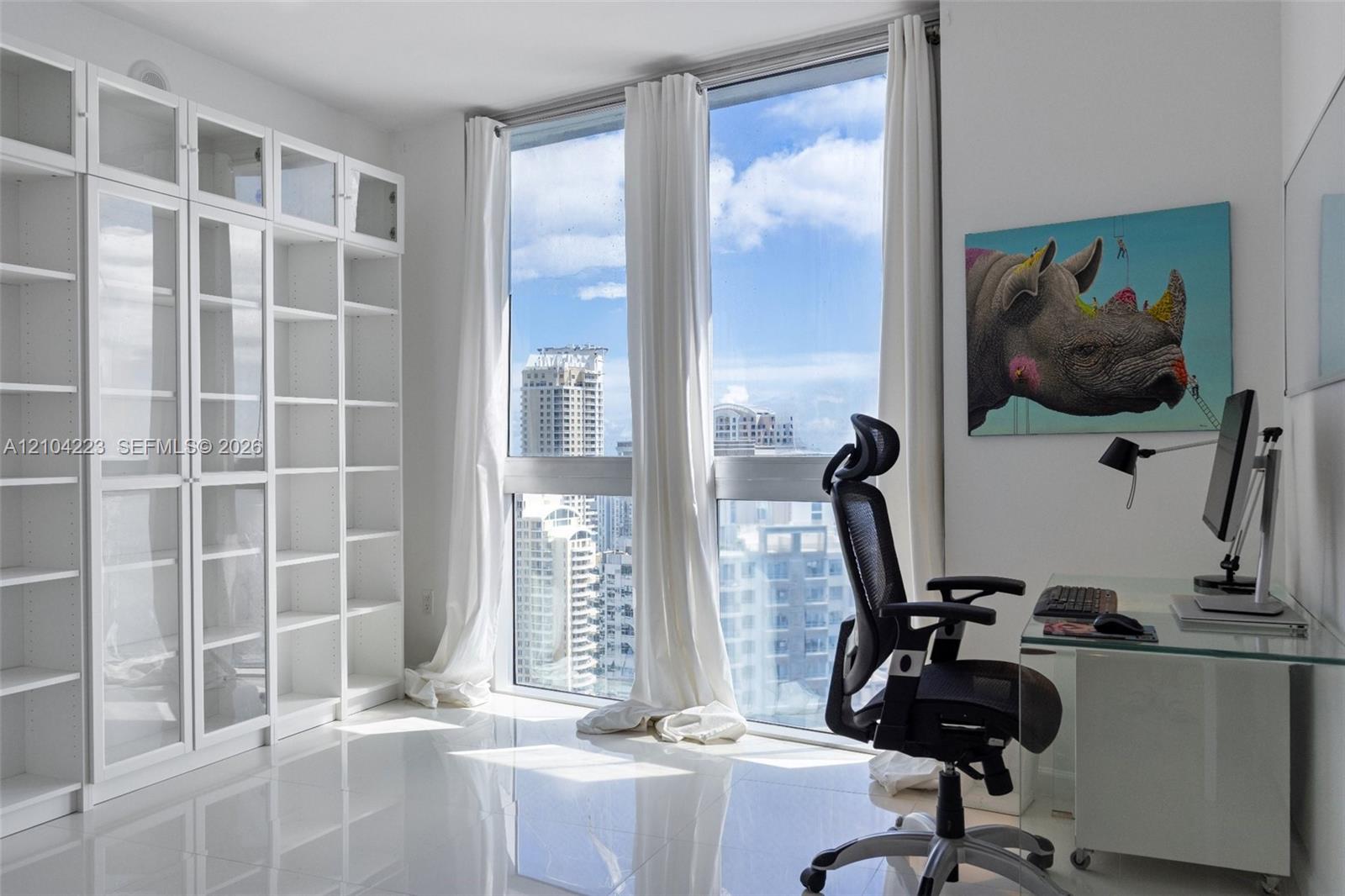 495 Brickell Ave # 3401