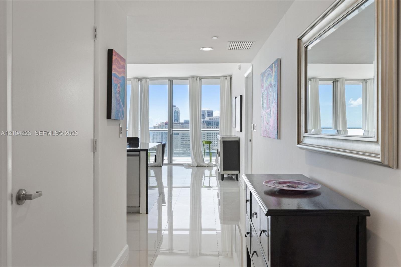 495 Brickell Ave # 3401