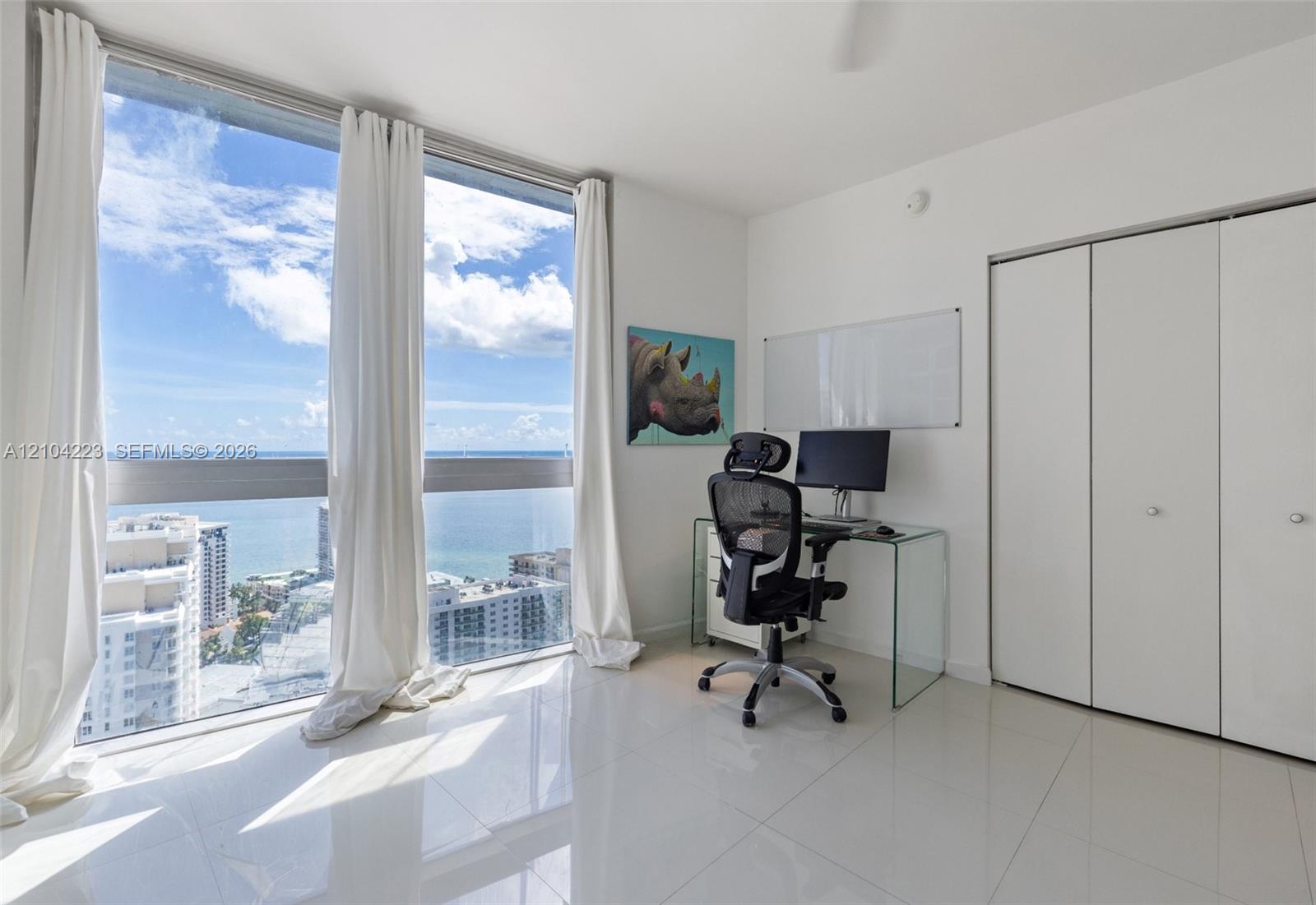 495 Brickell Ave # 3401