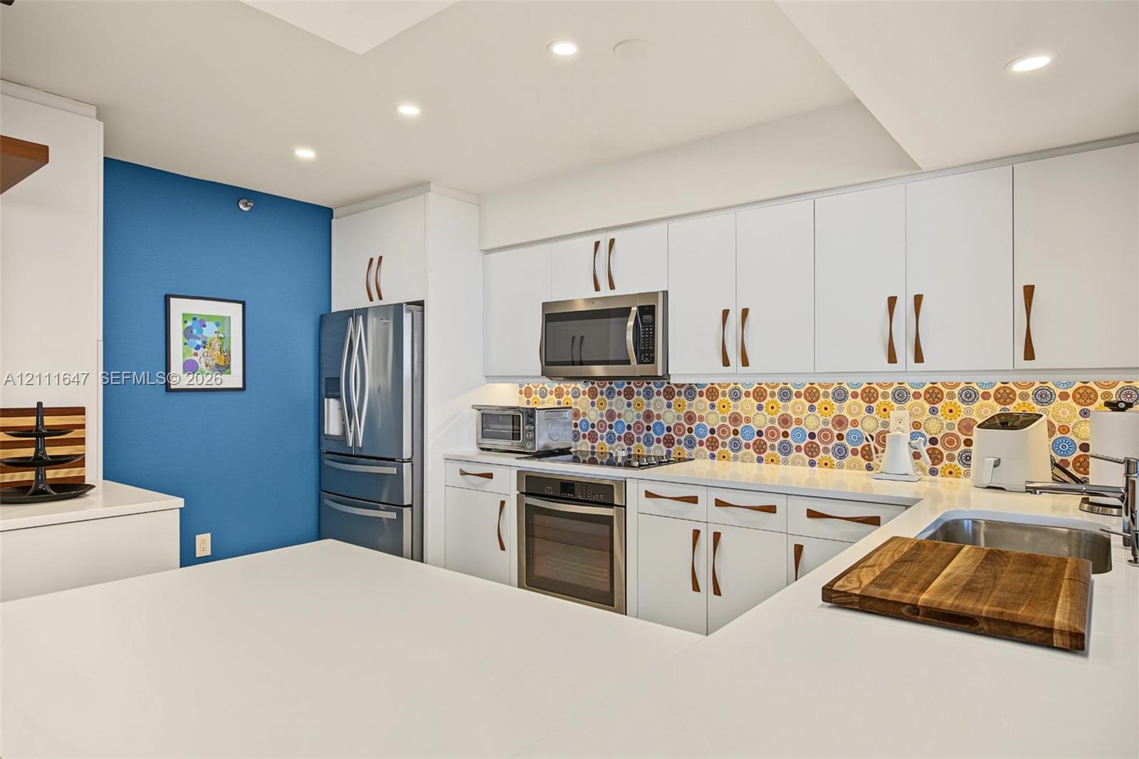 8925 Collins Ave # 4J
