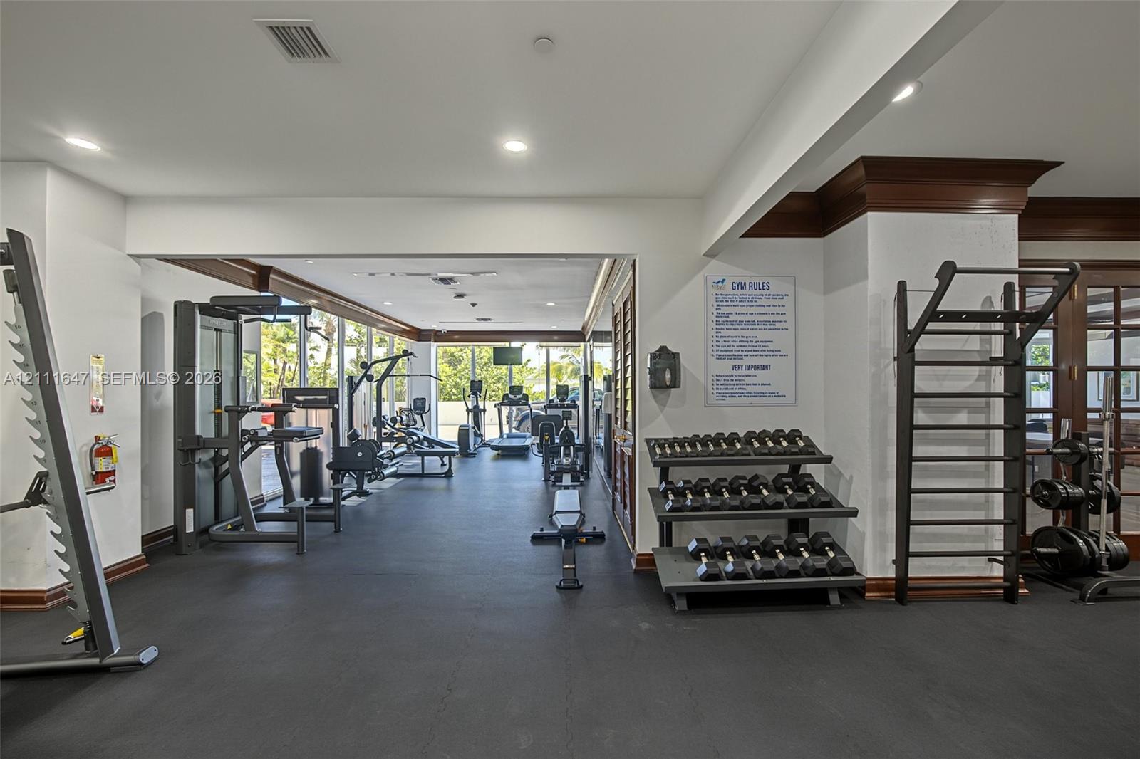 8925 Collins Ave # 4J