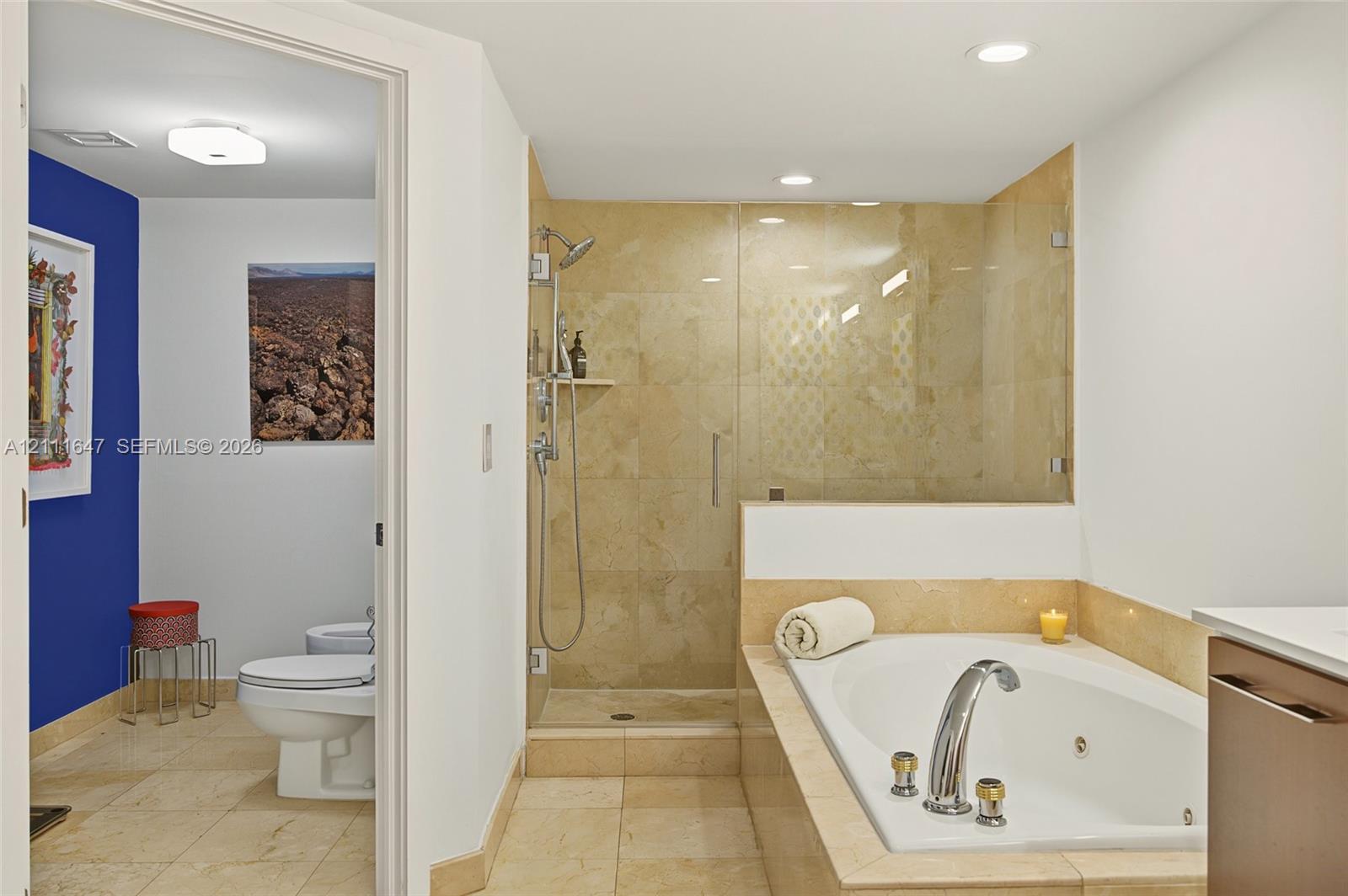 8925 Collins Ave # 4J