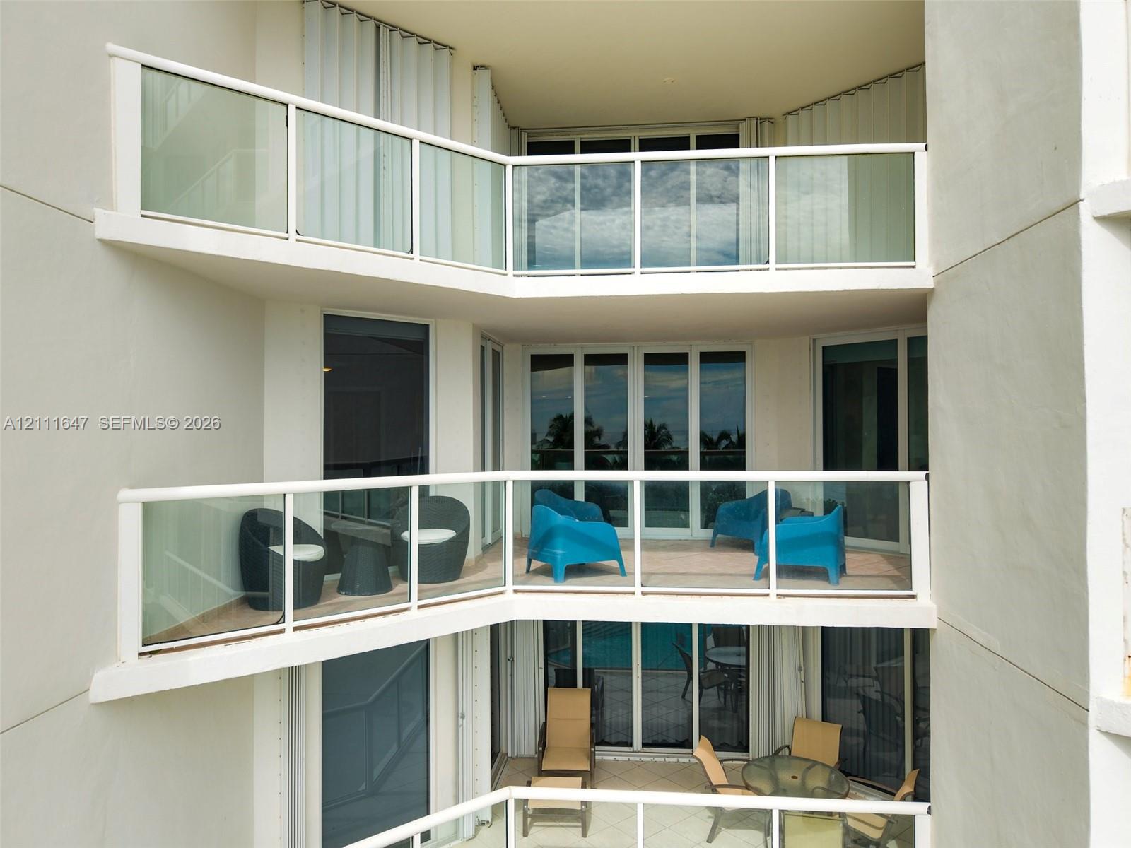 8925 Collins Ave # 4J