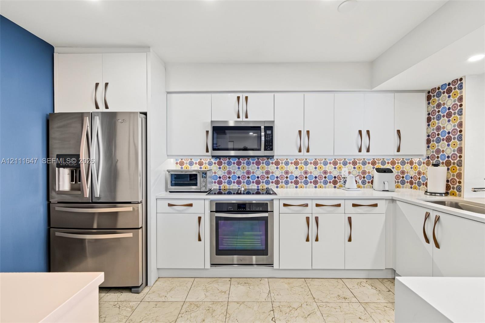 8925 Collins Ave # 4J