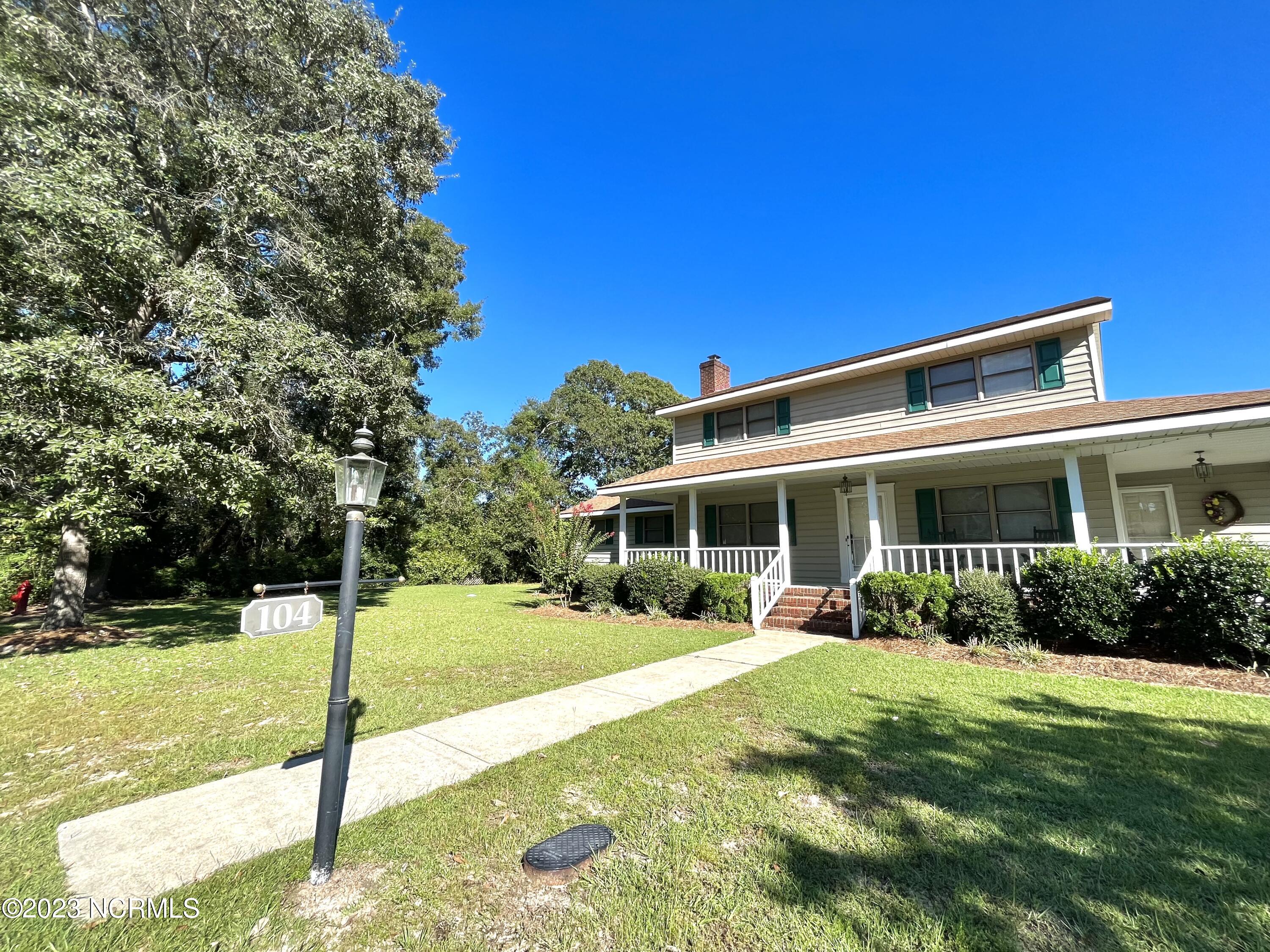 104 Walker Street