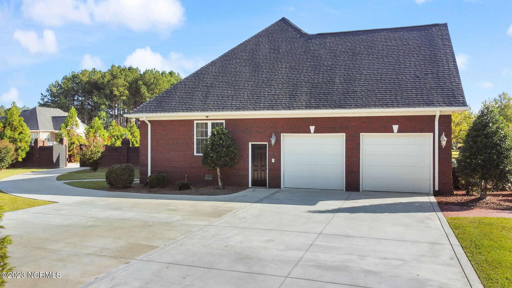 5411 White Oak Drive