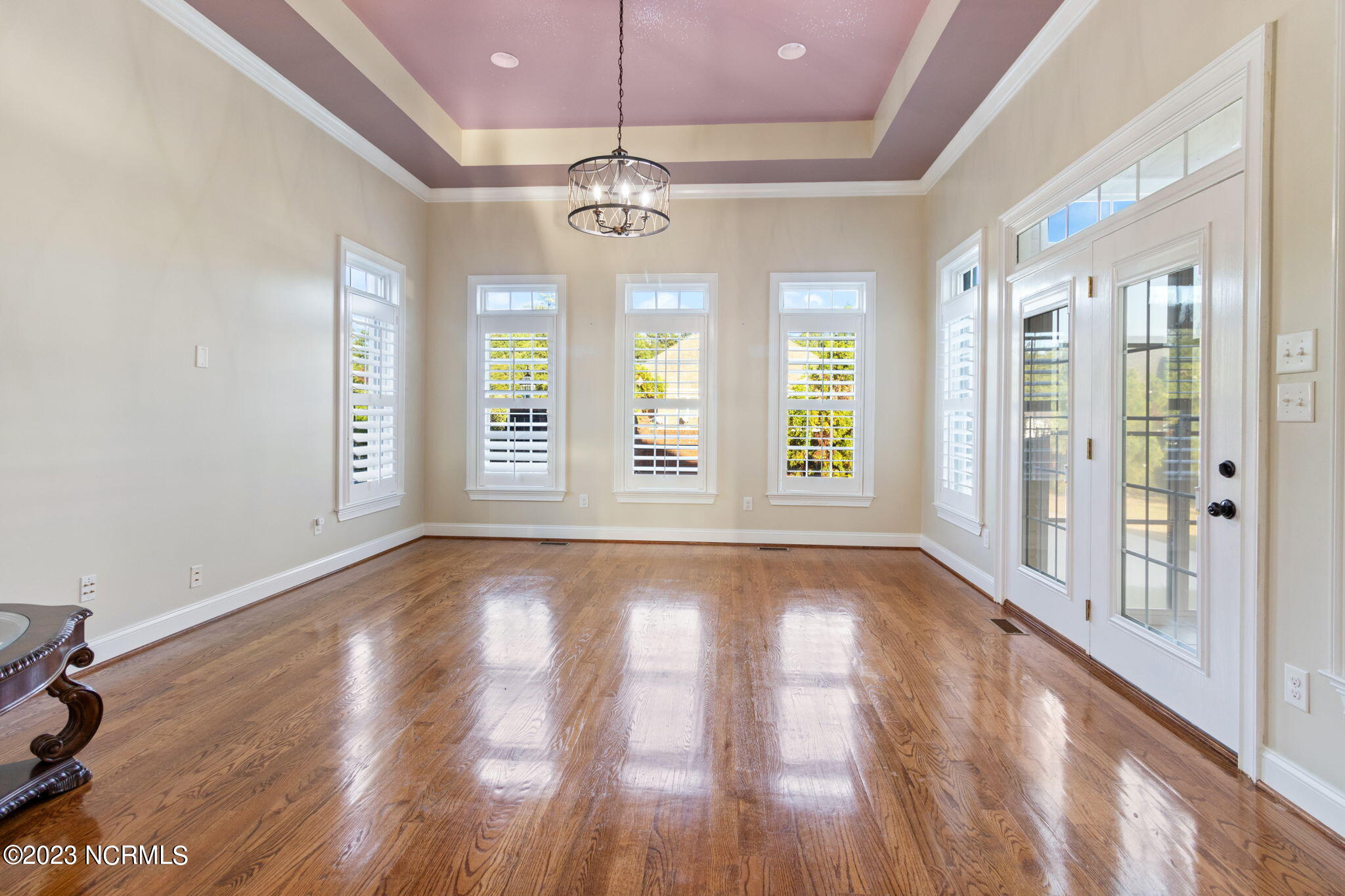 5411 White Oak Drive