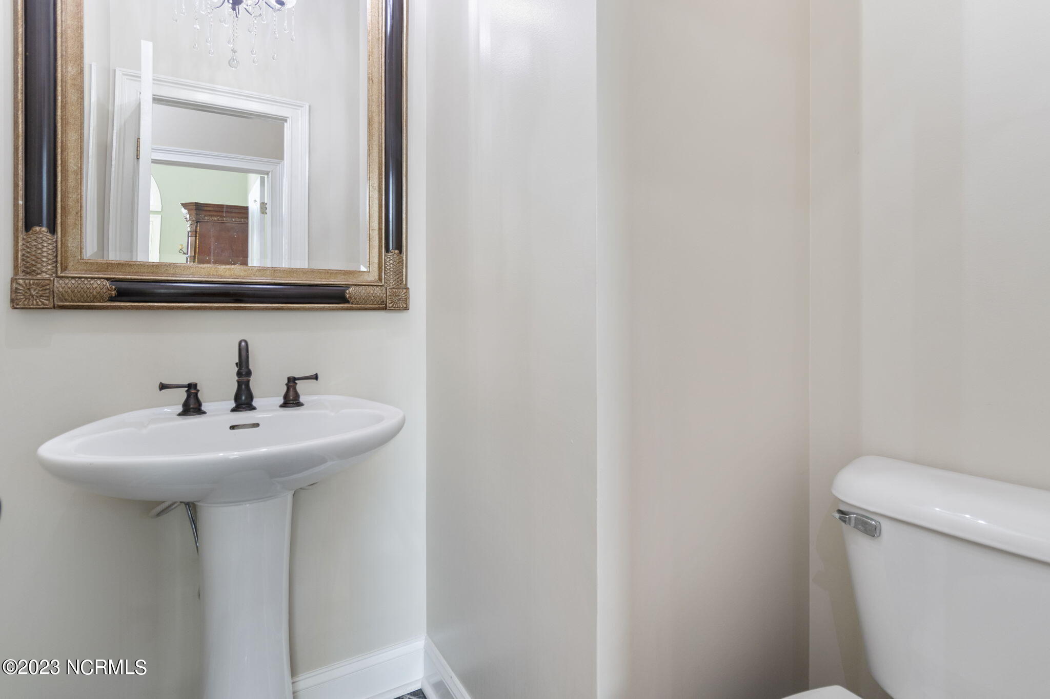 5411 White Oak Drive