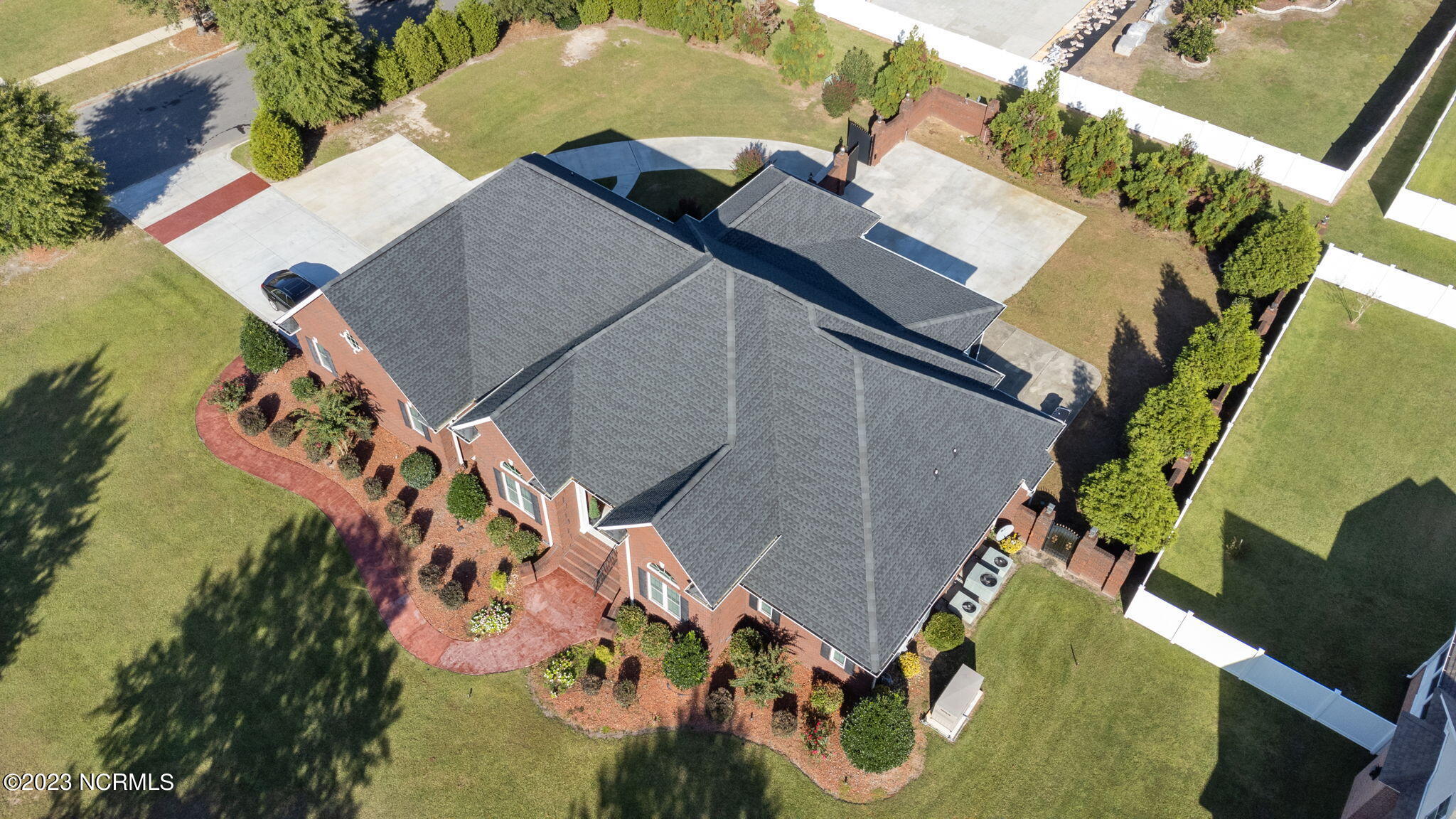 5411 White Oak Drive